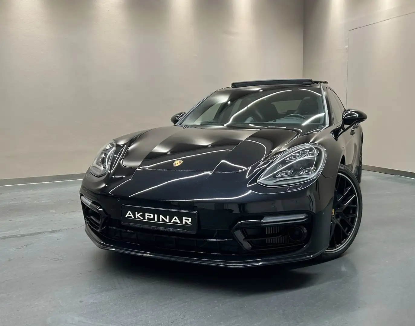 Porsche Panamera Sport Turismo GTS *SPORT-DESIGN*CHRONO* Schwarz - 1