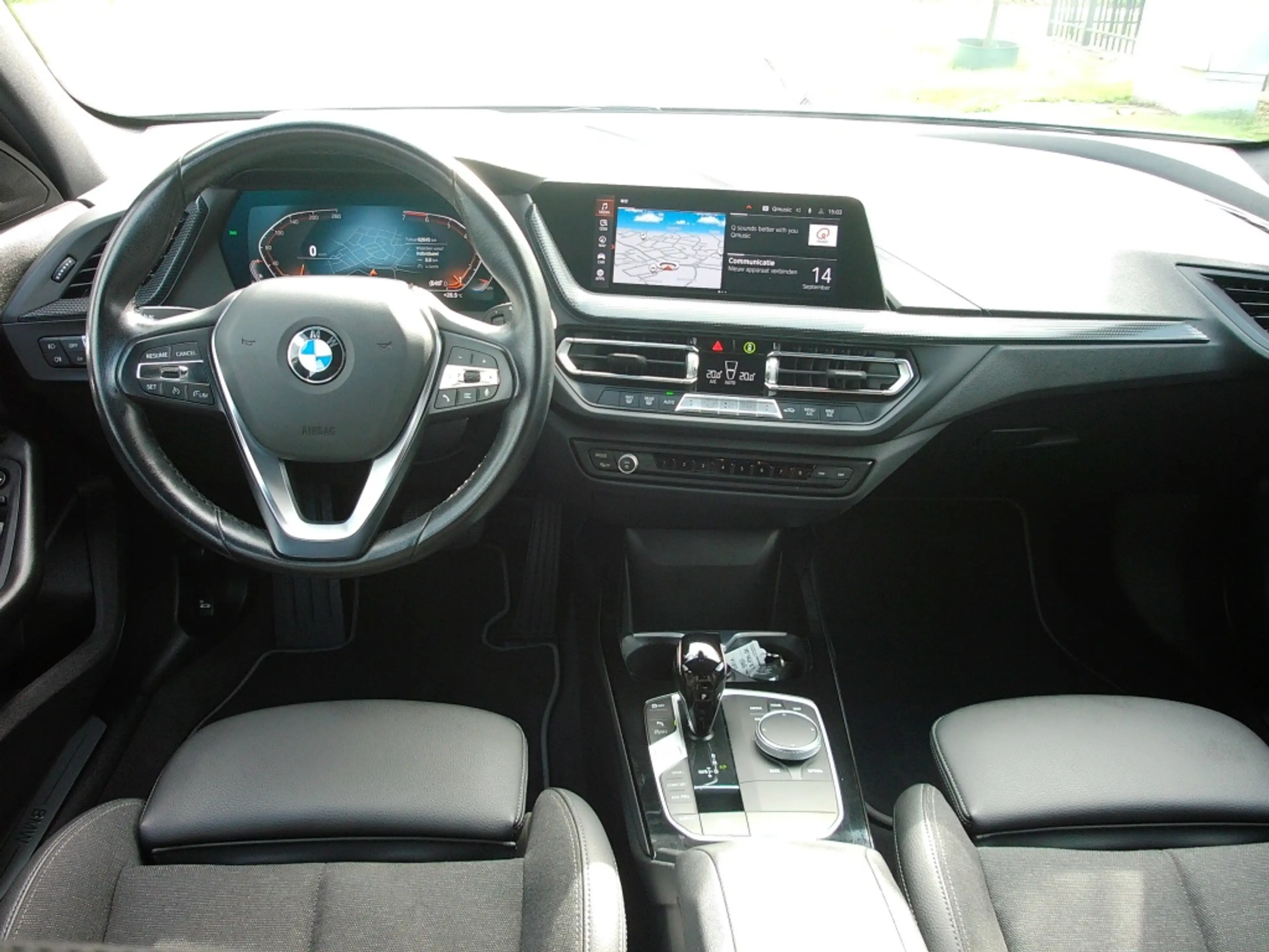 BMW 118 1-Serie (F40) 118i 136pk Aut Business Edition Plus — photo 10