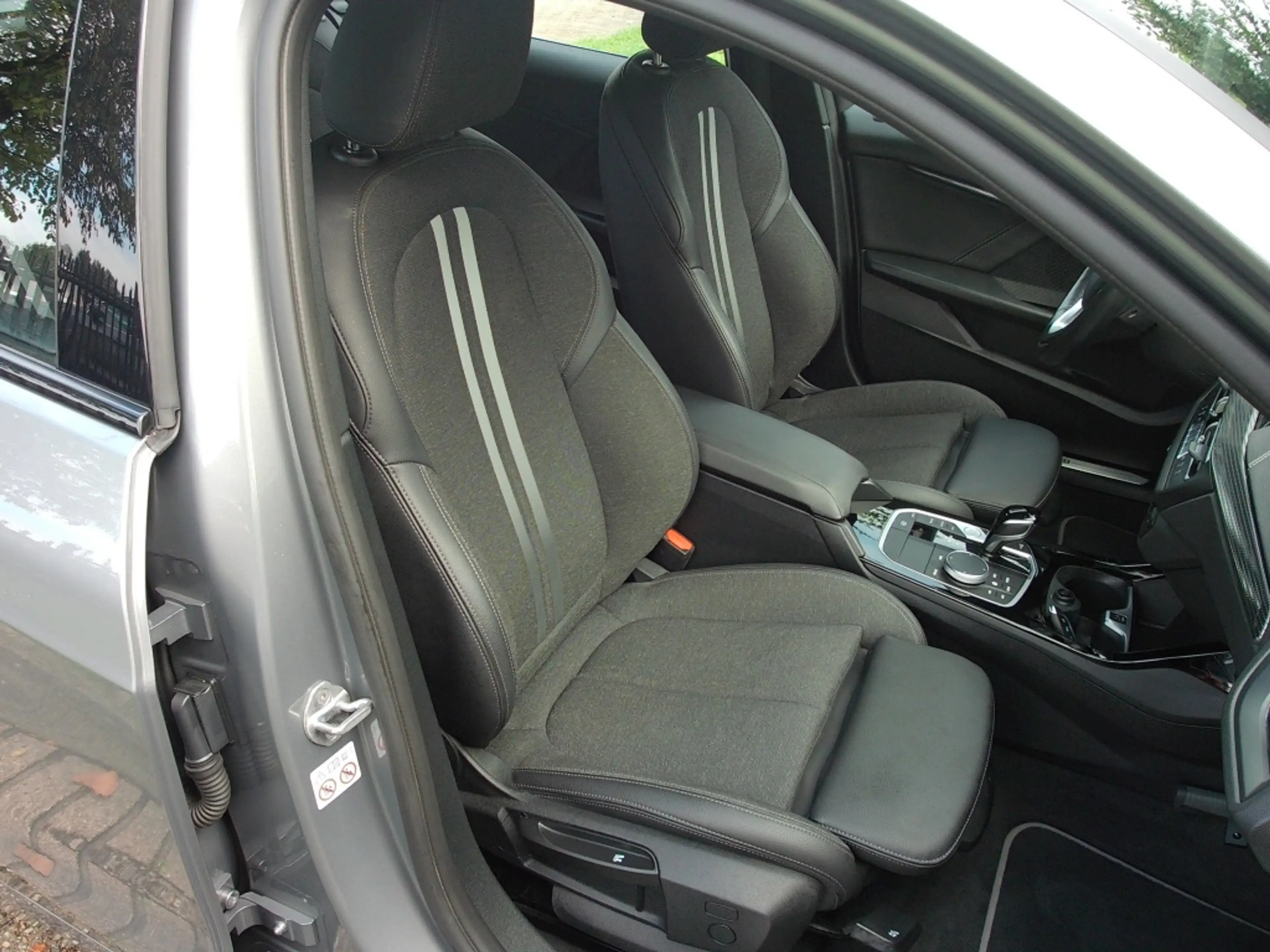 BMW 118 1-Serie (F40) 118i 136pk Aut Business Edition Plus — photo 18