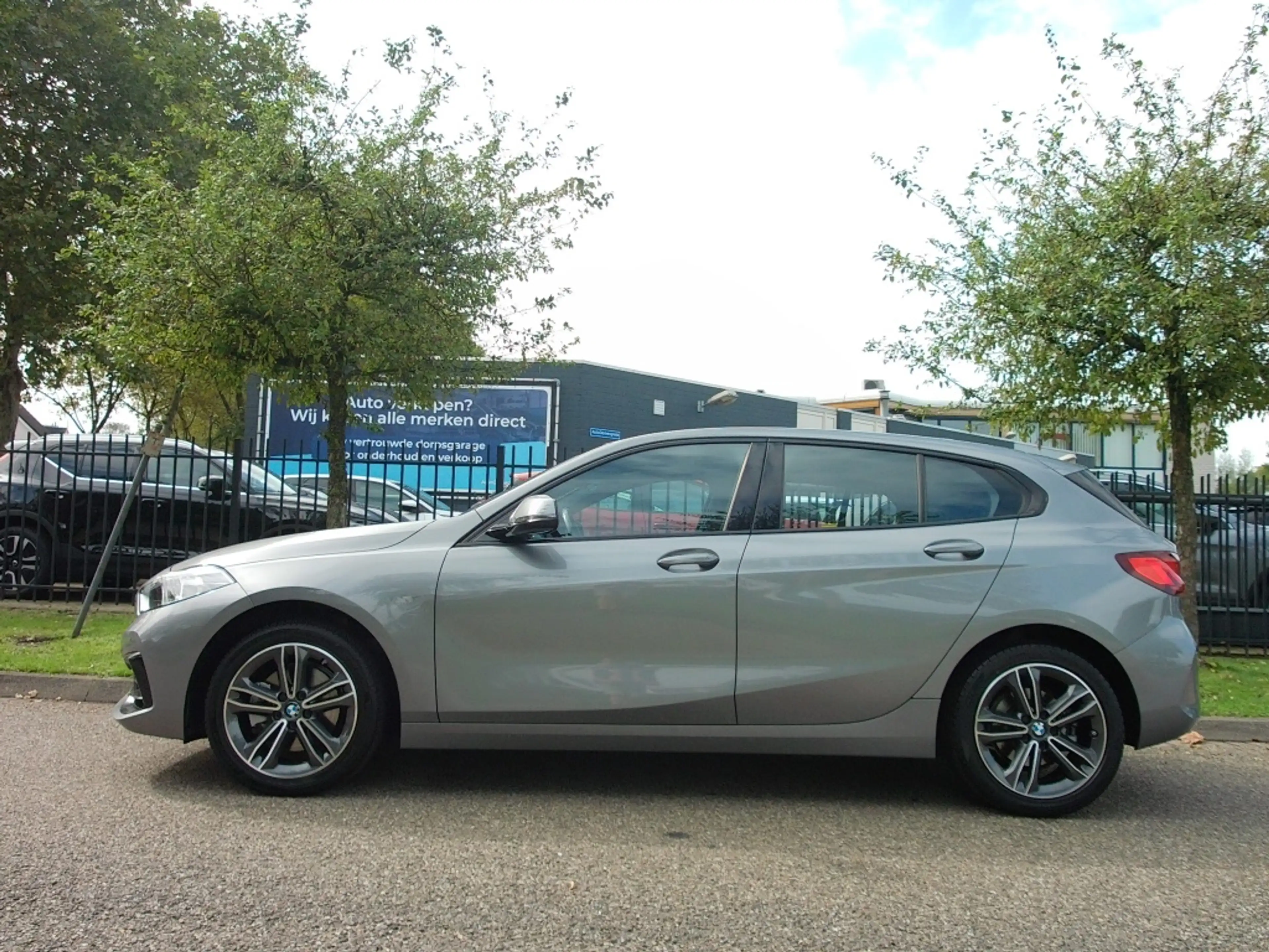BMW 118 1-Serie (F40) 118i 136pk Aut Business Edition Plus — photo 6