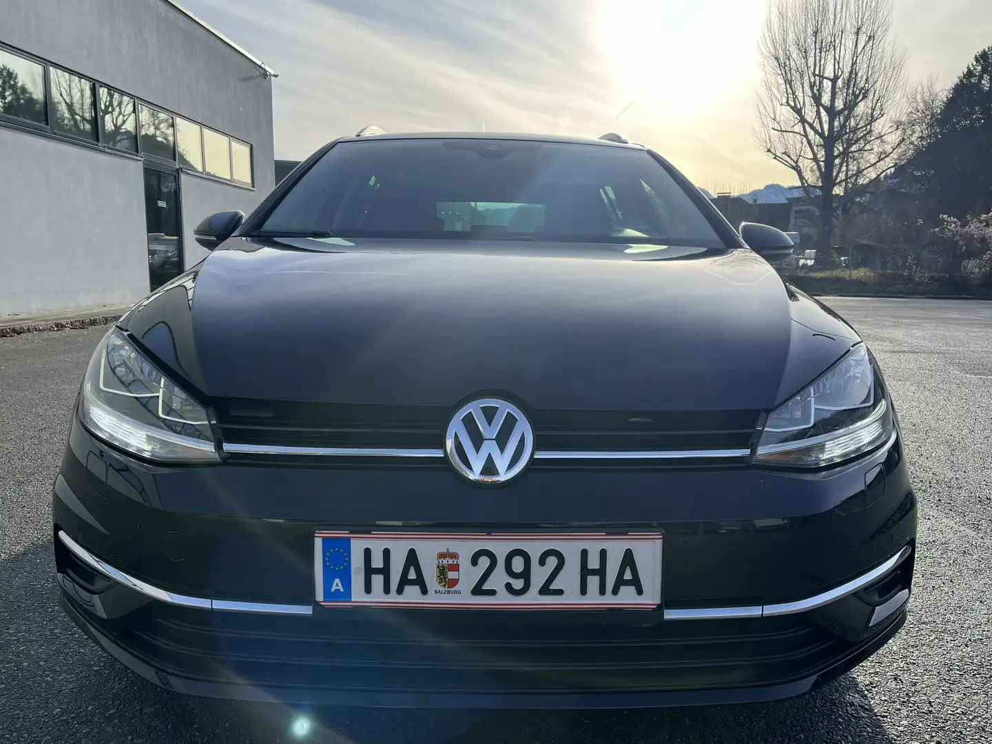 Volkswagen Golf Variant Golf Variant 1,0 TSI IQ-Drive ACC Kamera Schwarz - 2