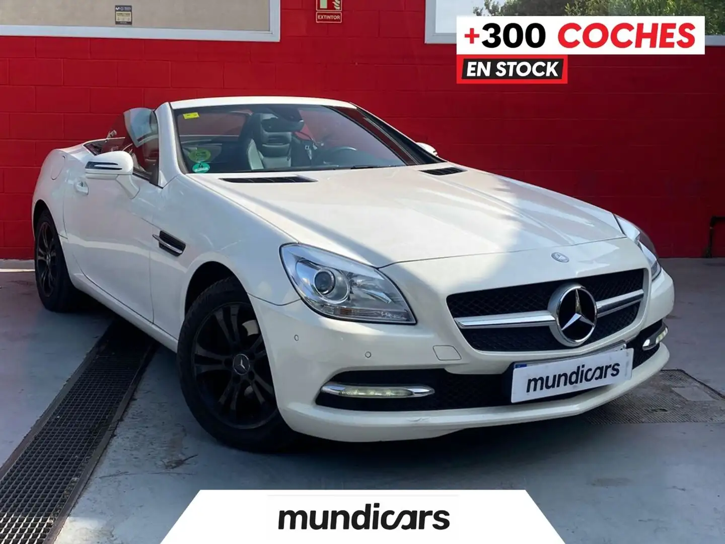 Mercedes-Benz SLK 200 BE White - 1