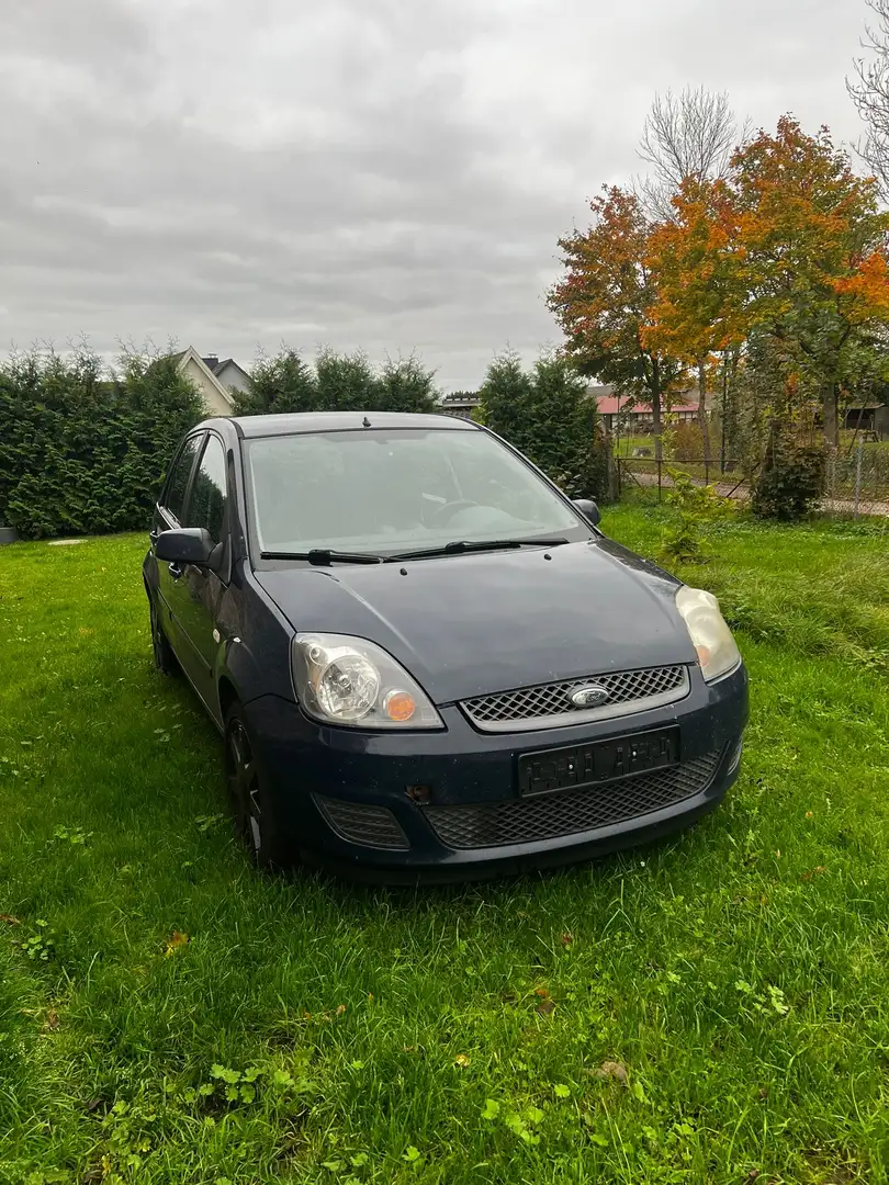 Ford Fiesta Style Blau - 1
