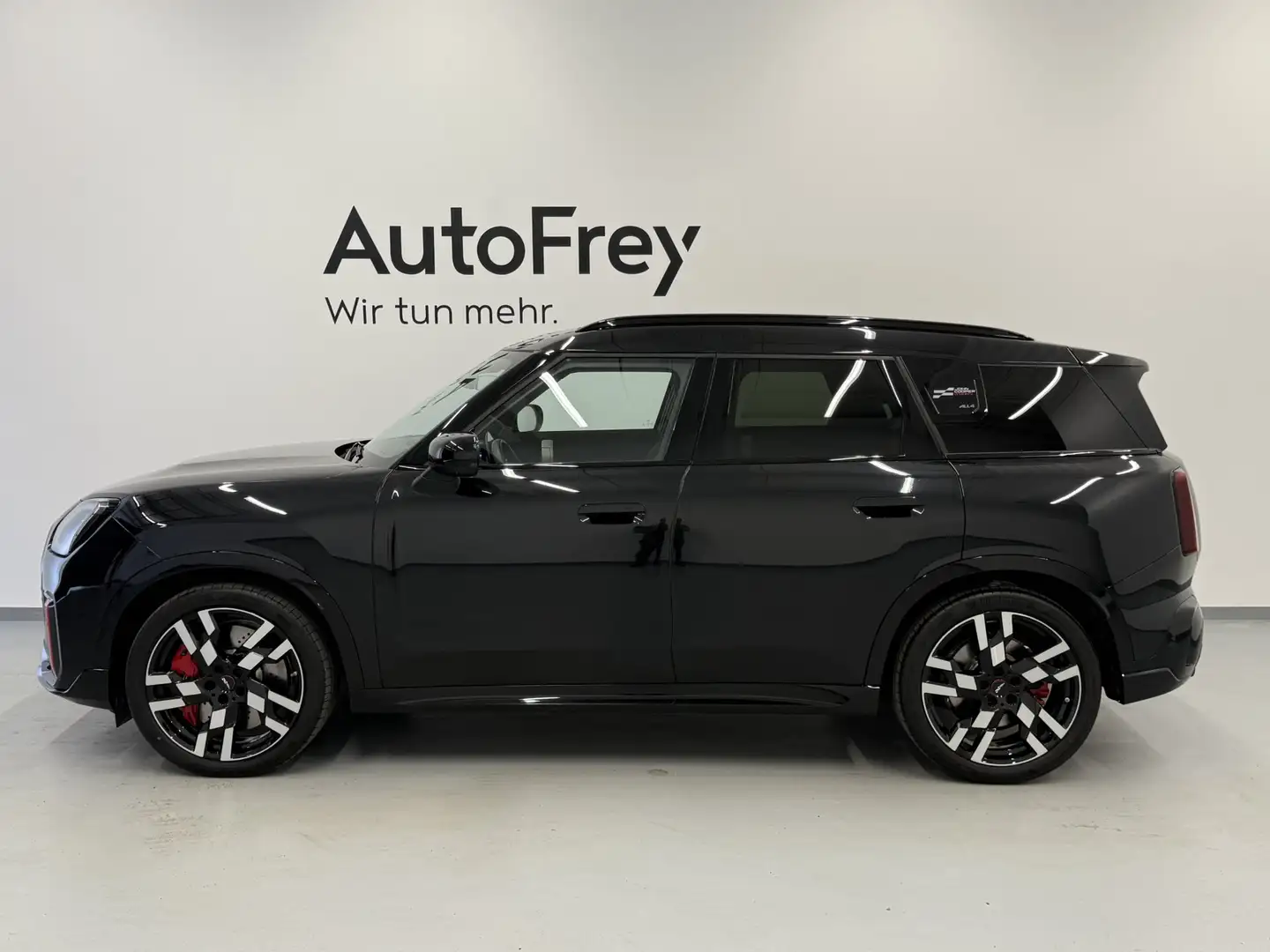 MINI John Cooper Works Countryman John Cooper Works Countryman A Negro - 2