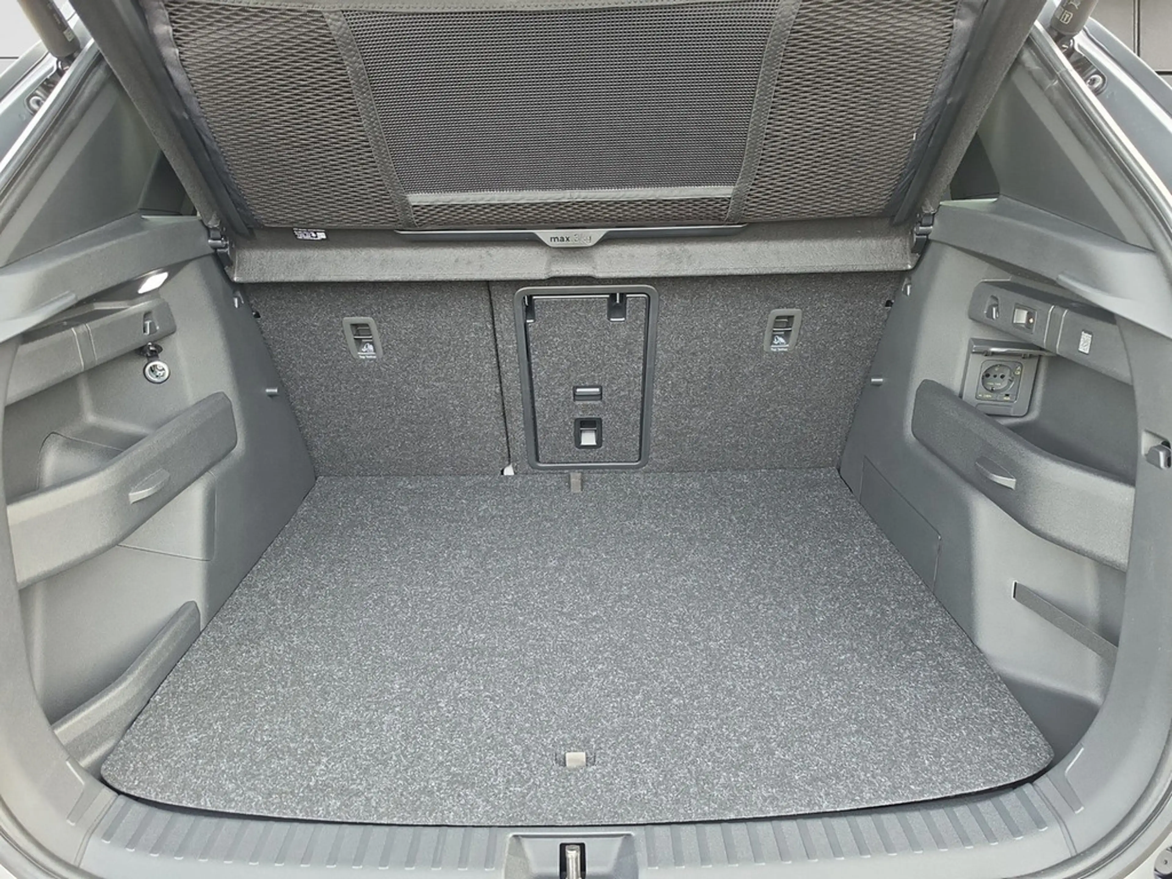 Skoda Elroq RS 82kWh 4x4 *MATRIX*DCC*AHK*MASSAGE* — photo 9
