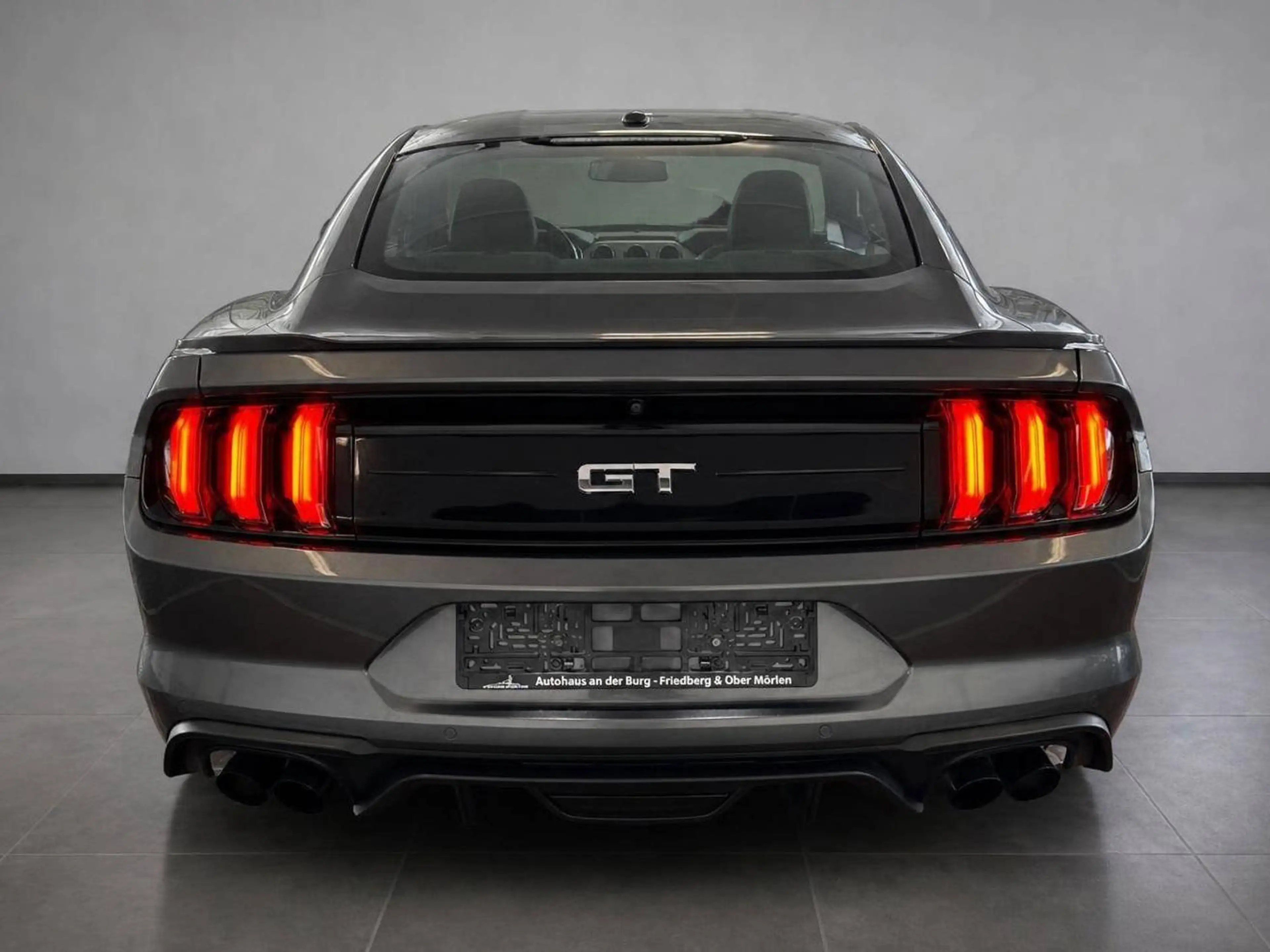 Ford Mustang GT Fastback — photo 6