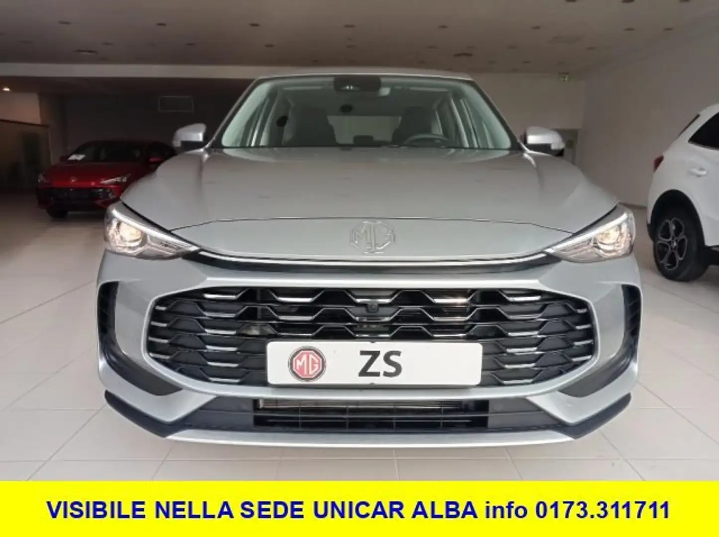 MG ZS 1.5 Standard Grigio - 2