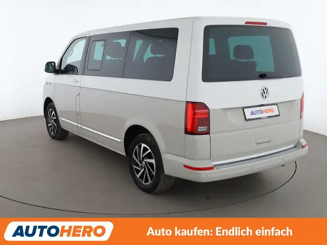 Volkswagen Multivan view 4