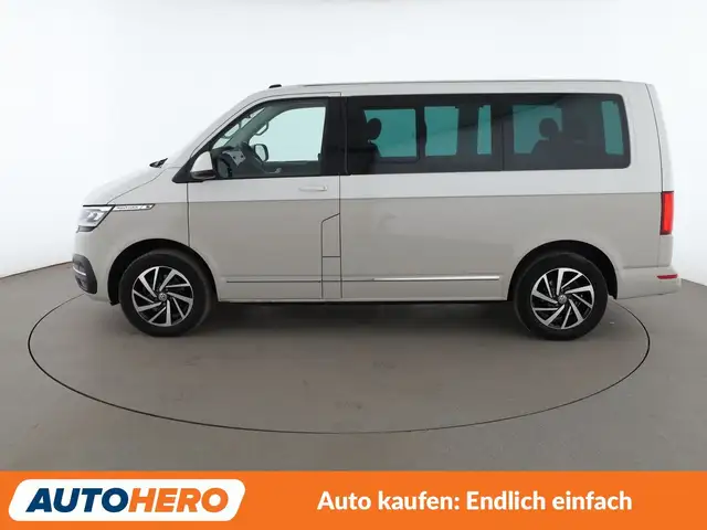 Volkswagen Multivan view 3