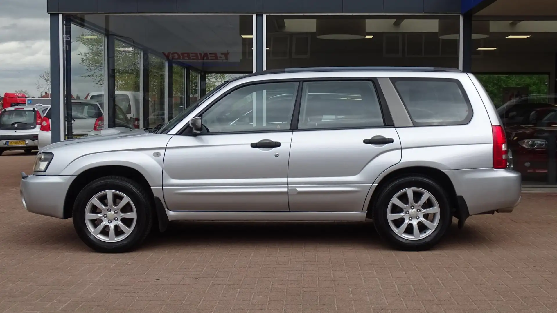 Subaru Forester 2.0 AWD XT | Turbo | Automaat | Airco | Elek. Pakk Grijs - 2