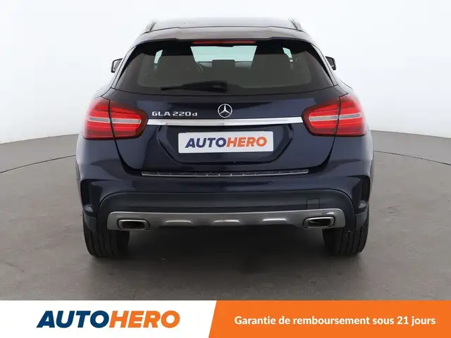 Mercedes-Benz Gla view 5