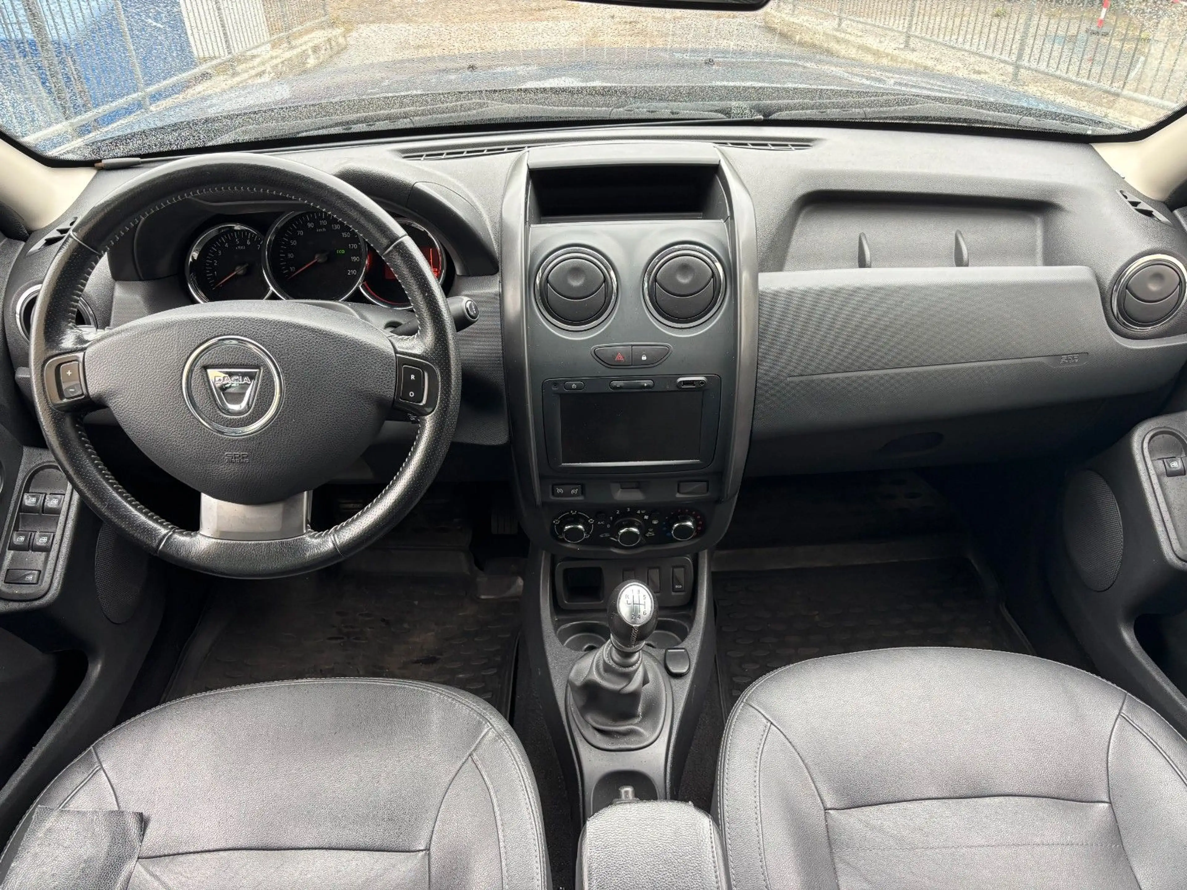 Dacia Duster I Prestige 4x2 — photo 10