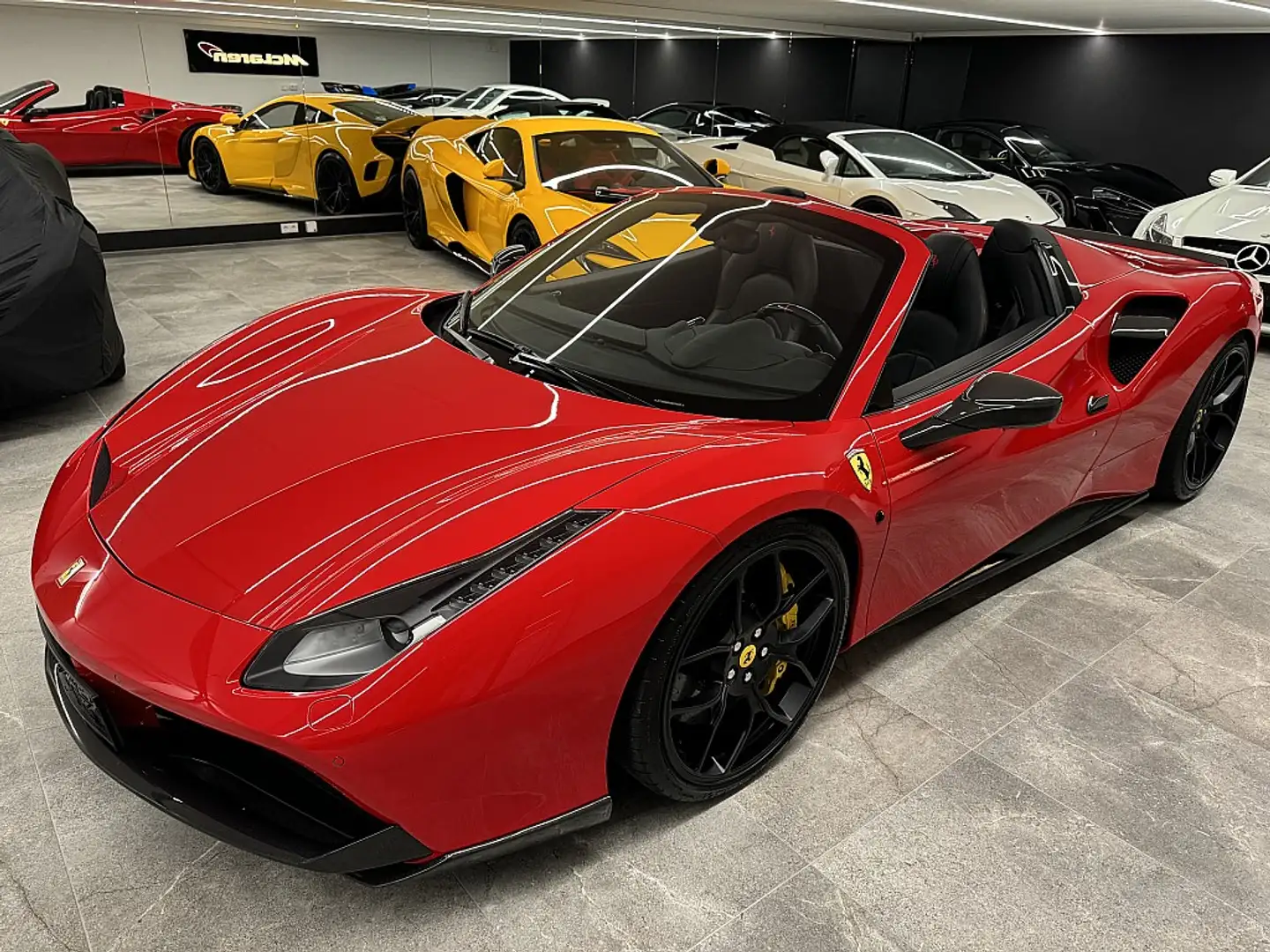 Ferrari 488 Spider Novitec Export 319.990 € alles Carbon Rot - 1