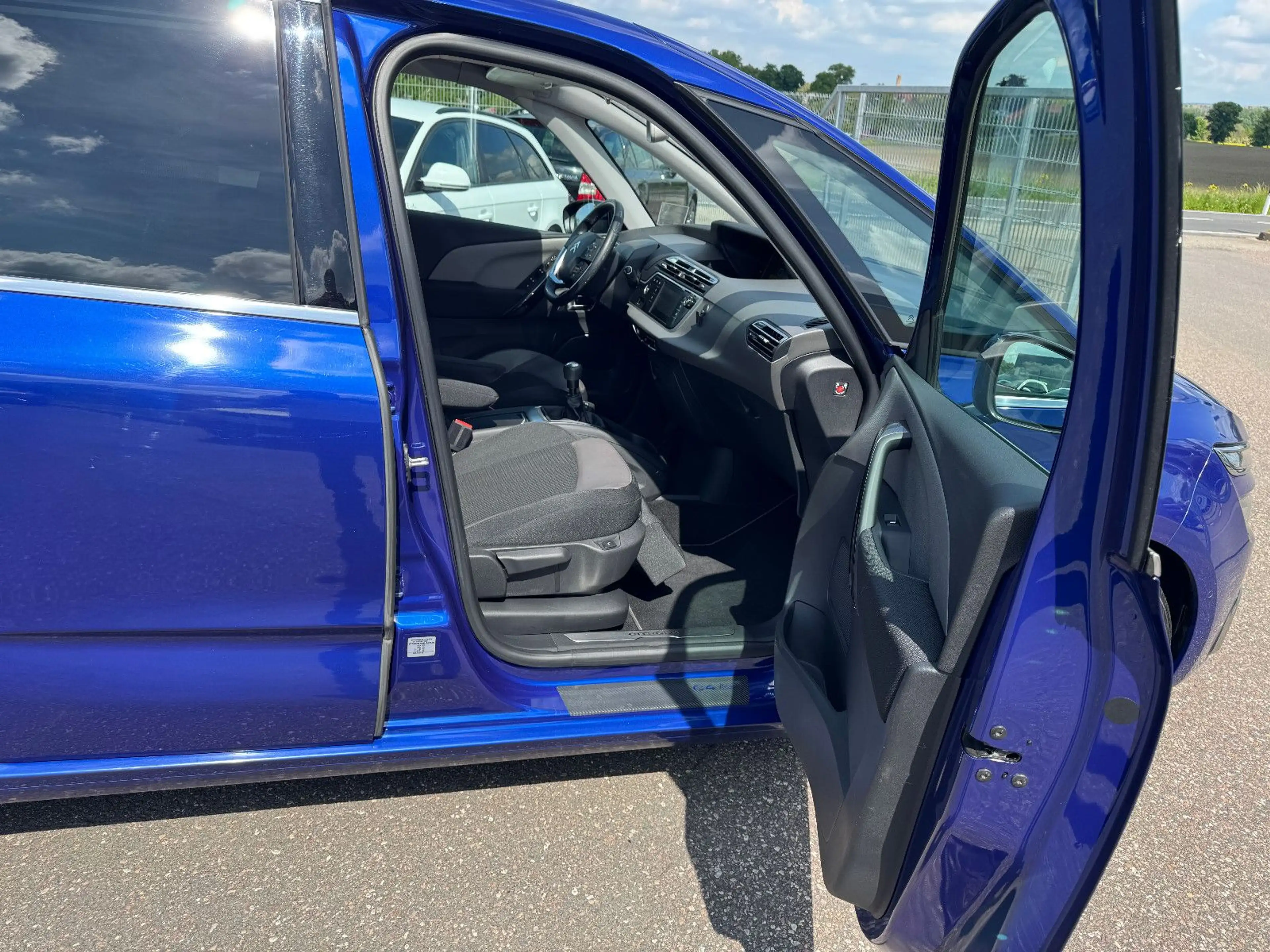 Citroen C4 Picasso /Spacetourer Shine 2.0 Navi Kamera — photo 13