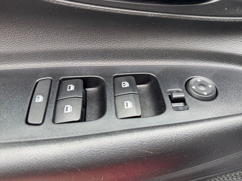 Hyundai i20 1.0T Select DAB Bluetooth PDC Sitzh Lenkh — photo 15
