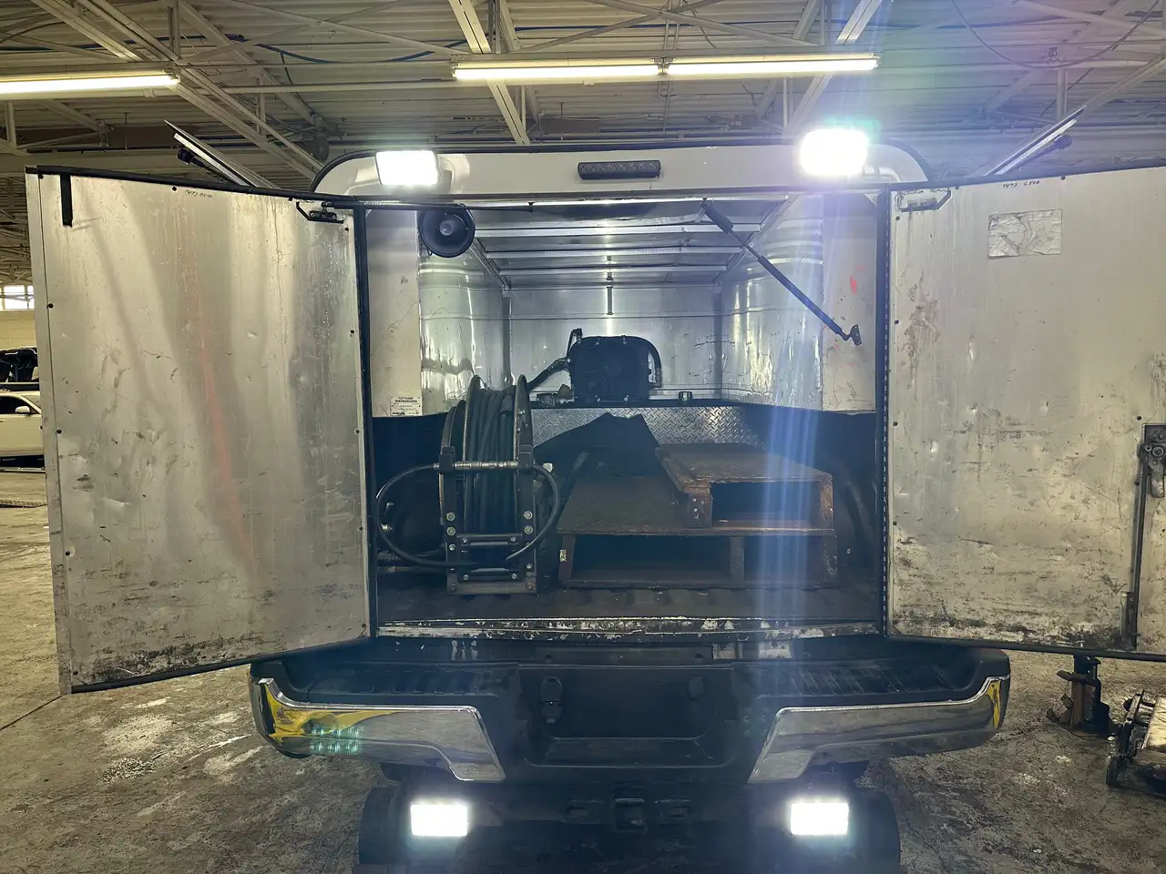 Ford F 350 снимка Ford F 350