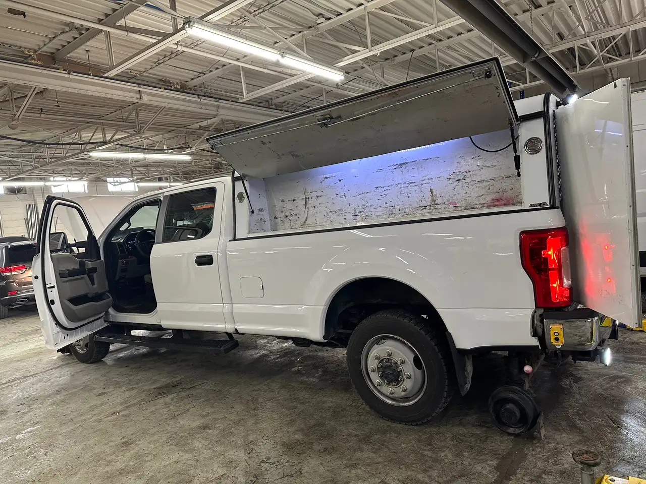 Ford F 350 снимка Ford F 350