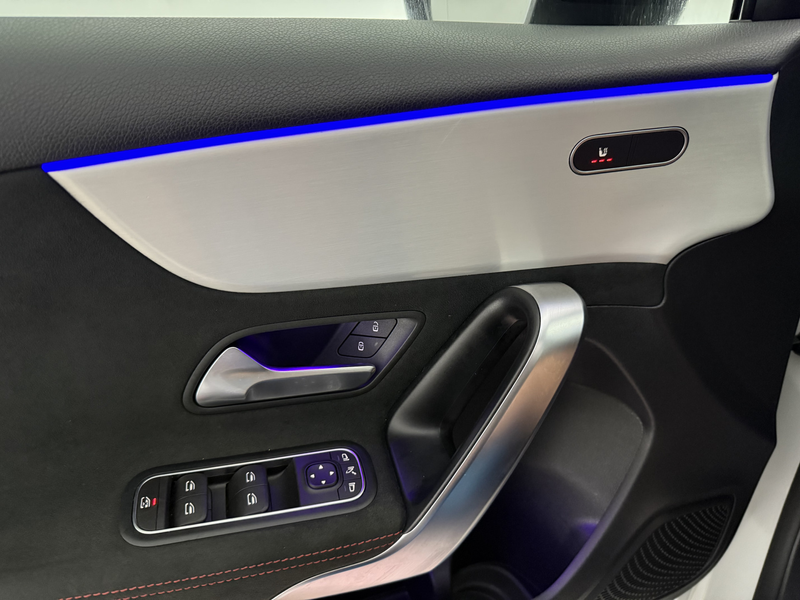 Mercedes-Benz A 180 Business Solution AMG | Pano | Camera | Virtual | — photo 33