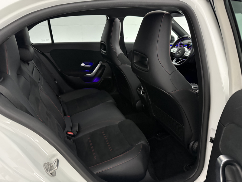 Mercedes-Benz A 180 Business Solution AMG | Pano | Camera | Virtual | — photo 39