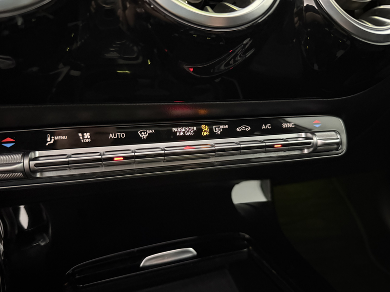 Mercedes-Benz A 180 Business Solution AMG | Pano | Camera | Virtual | — photo 26