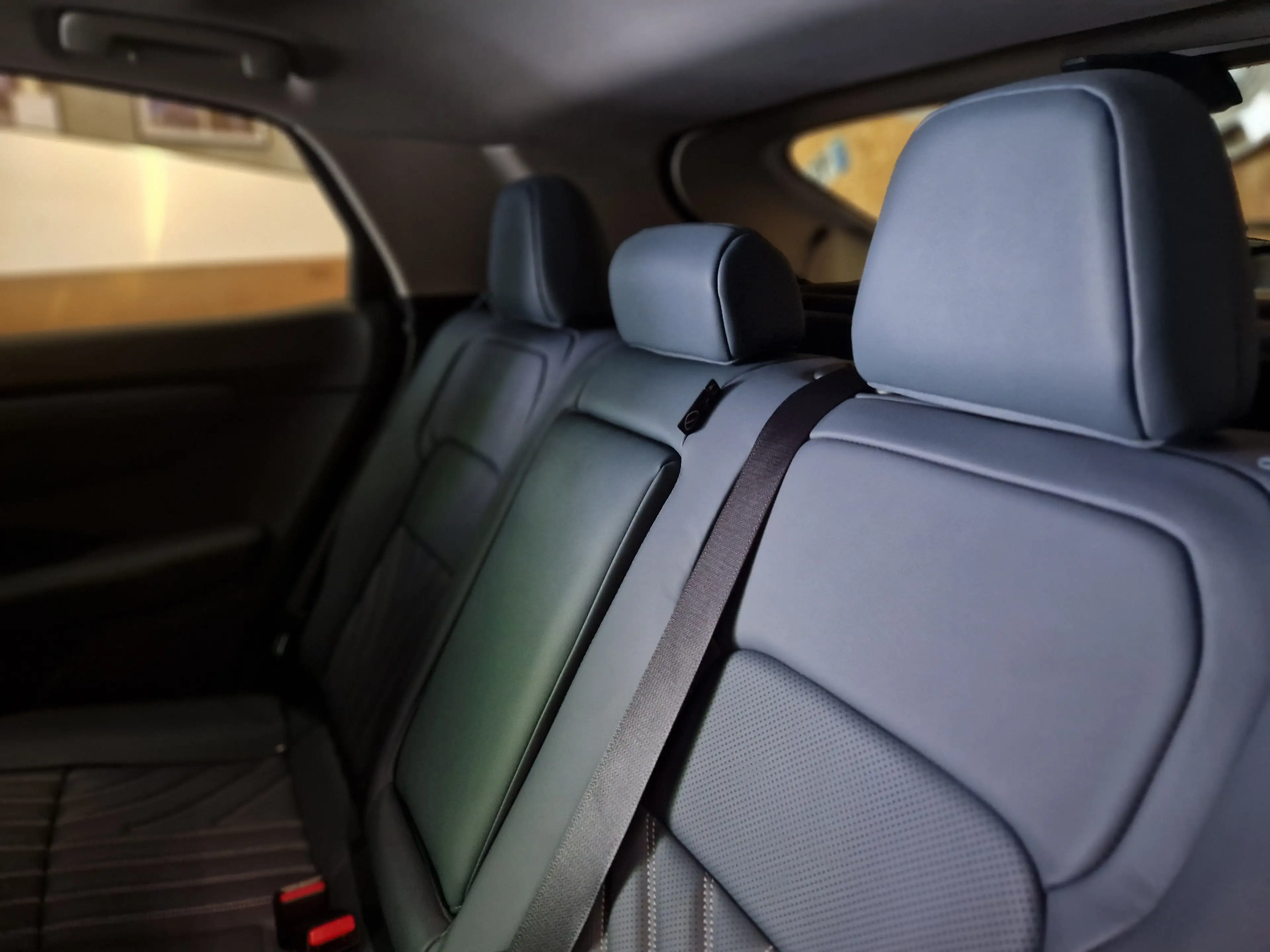 Nissan Ariya 87kWh e-4ORCE Evolve: 2 Wochen Lieferzeit — photo 6