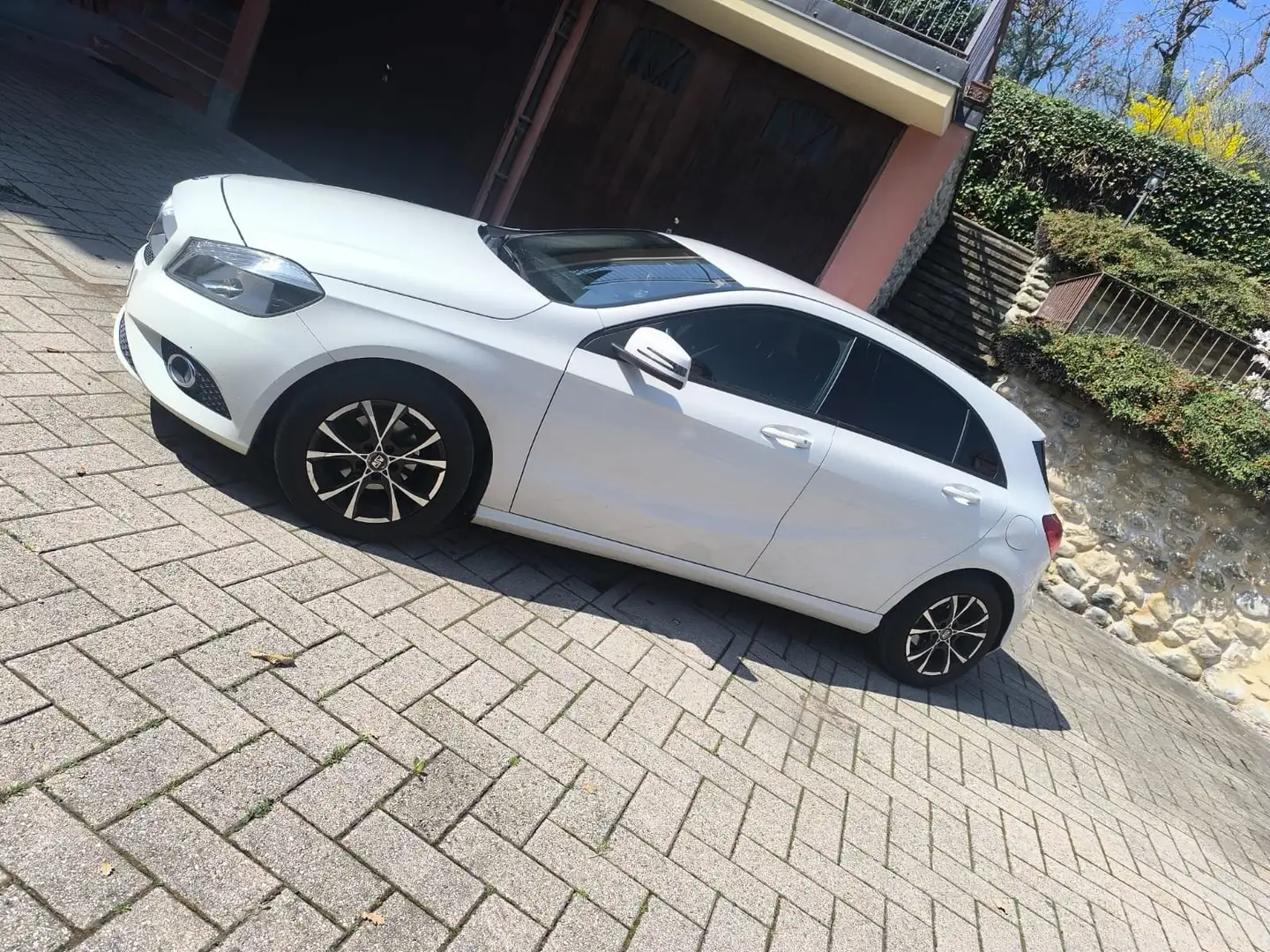 Mercedes-Benz A 180 Classe A - W176 cdi (be) Executive Bianco - 2