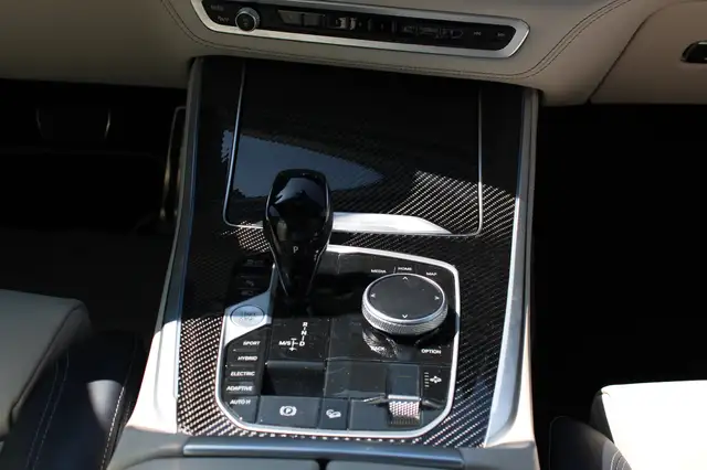 BMW X5 view 15