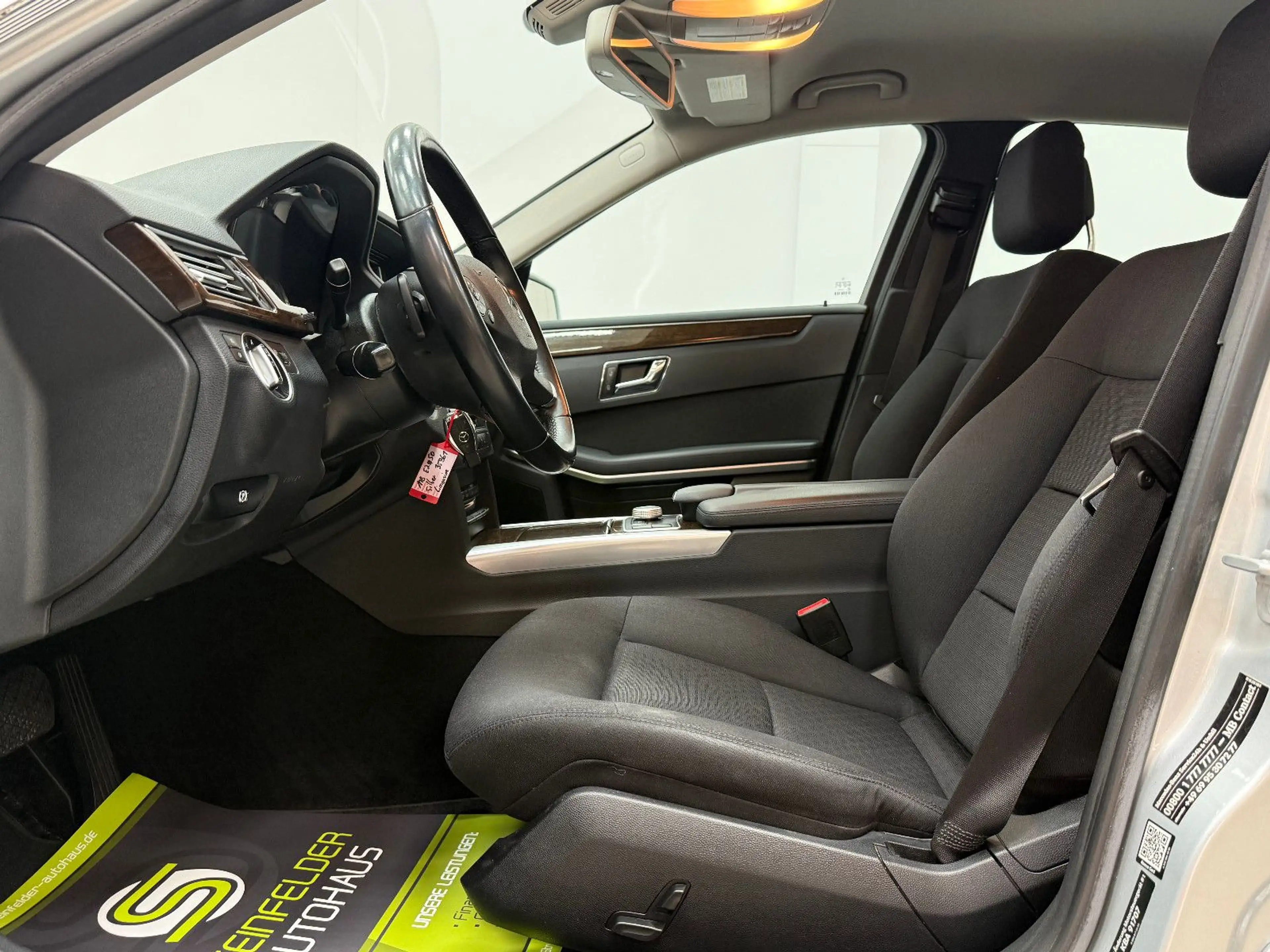 Mercedes-Benz E 250 Limousine CDI TEMPOMAT / ELEKTR. SITZE /BT — photo 11