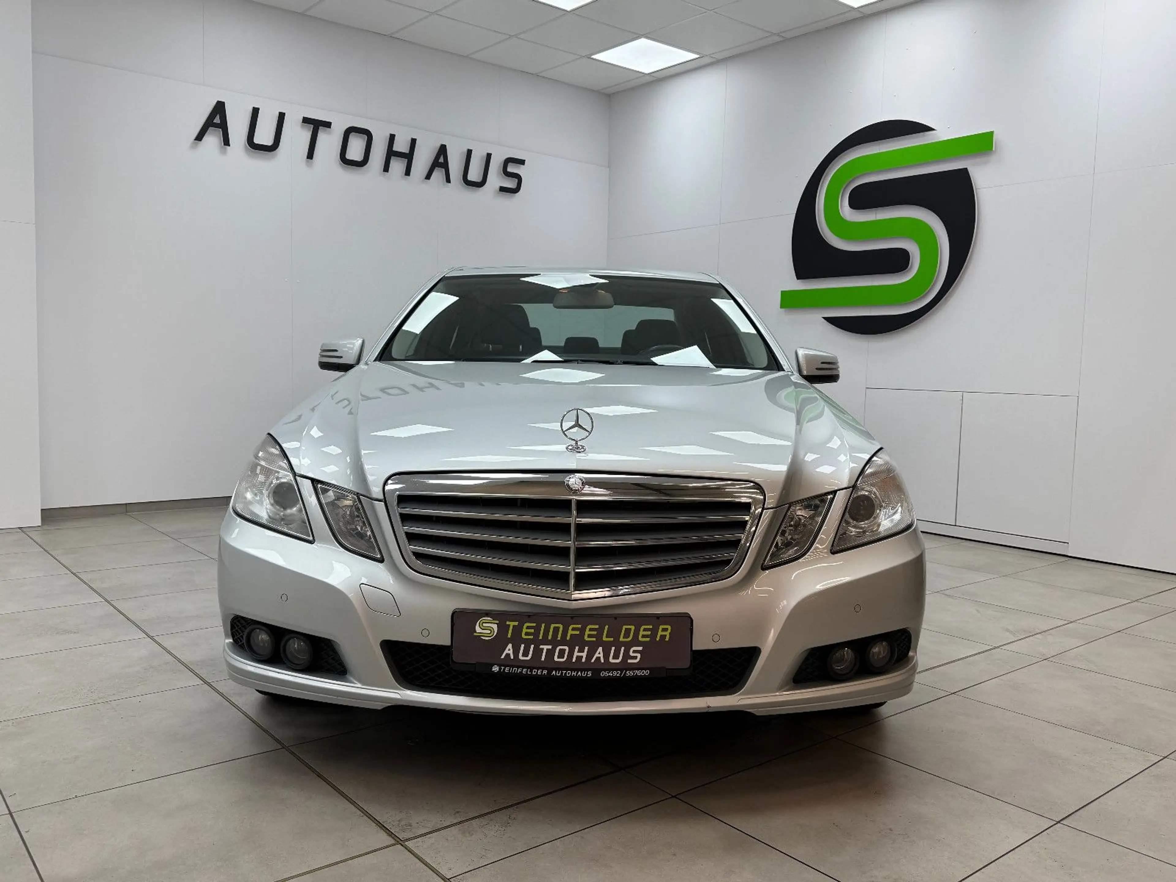Mercedes-Benz E 250 Limousine CDI TEMPOMAT / ELEKTR. SITZE /BT — photo 2