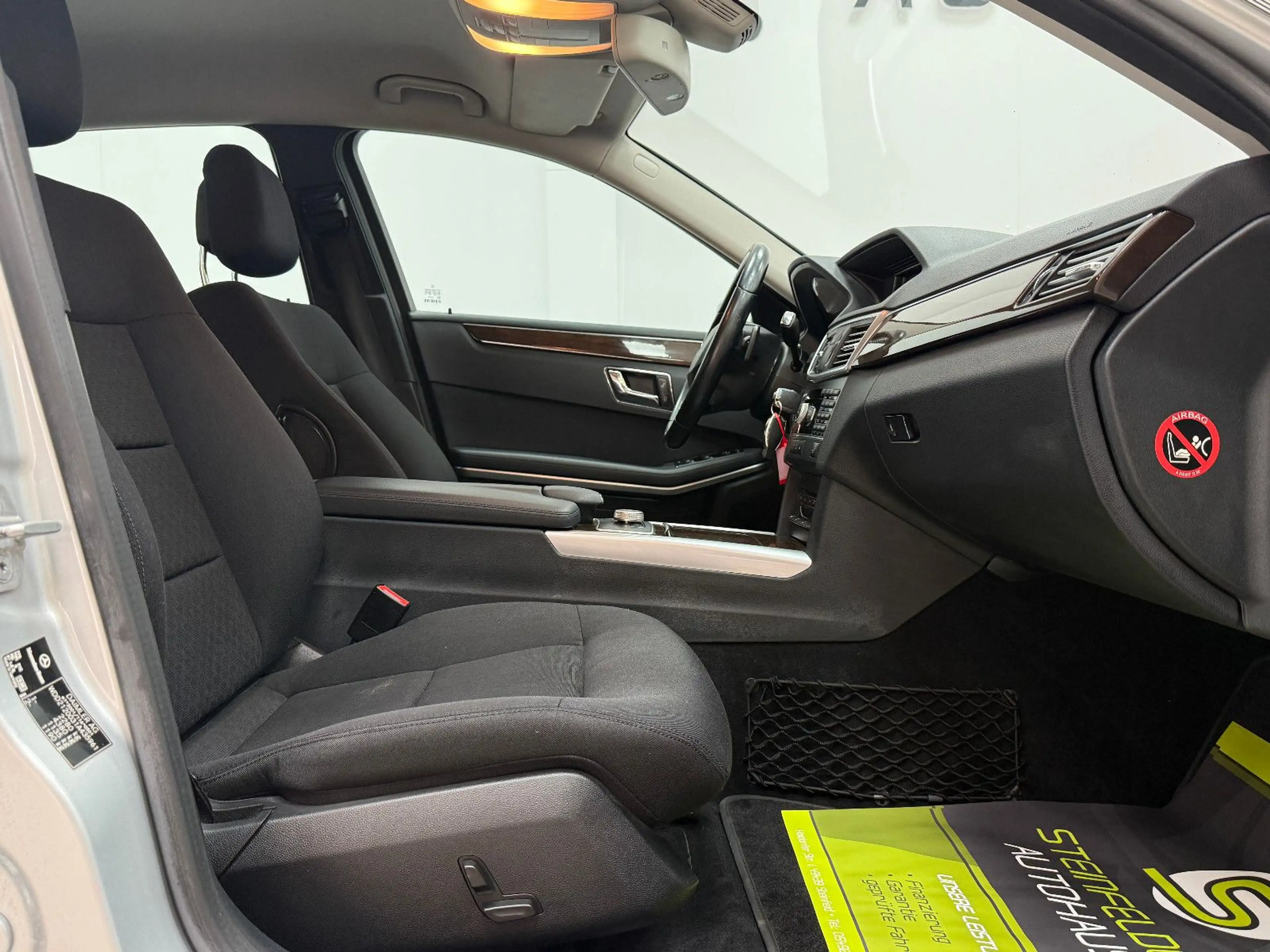 Mercedes-Benz E 250 Limousine CDI TEMPOMAT / ELEKTR. SITZE /BT — photo 12