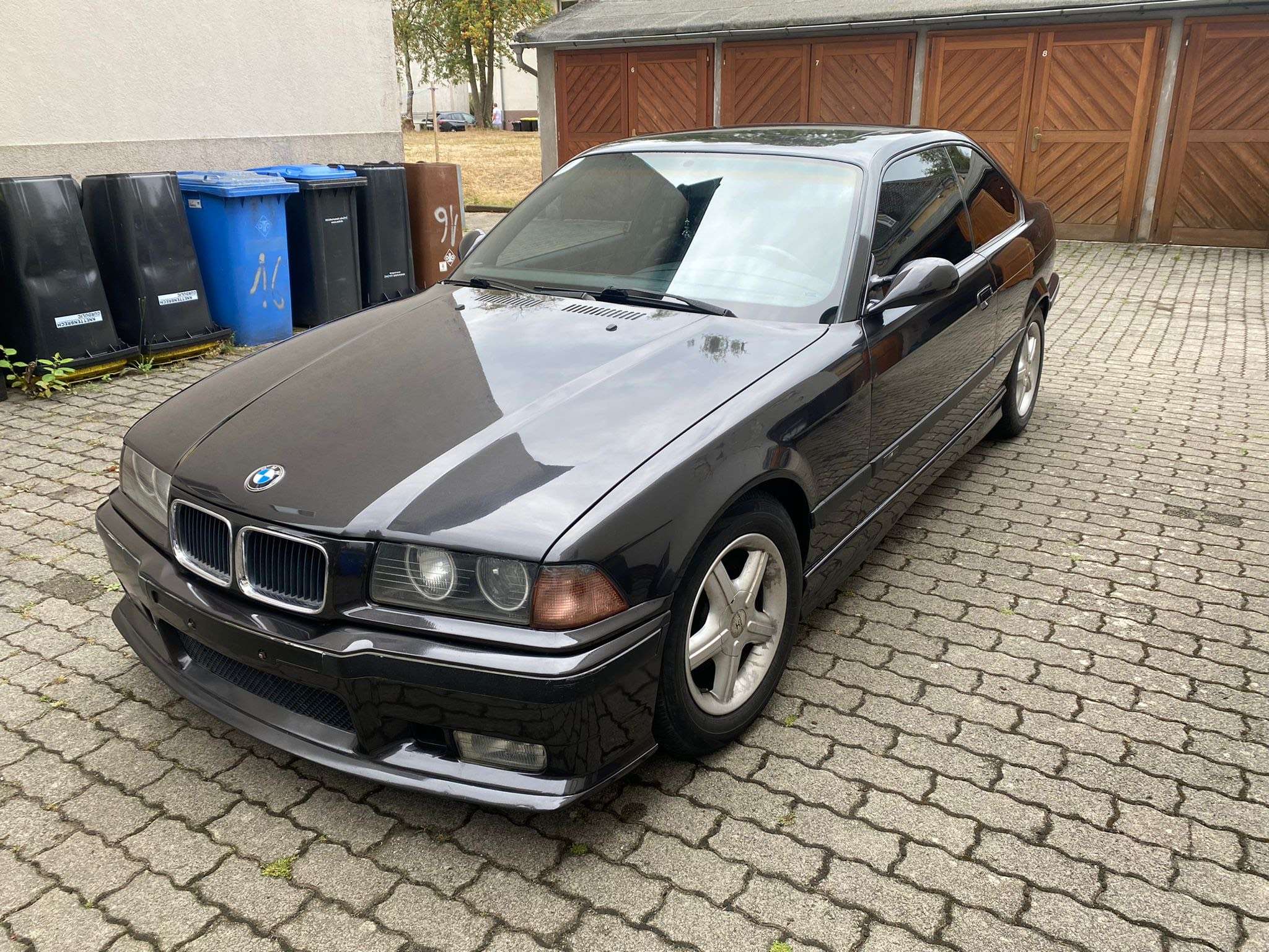 Second hand Bmw 3 Series 