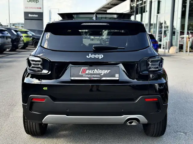 Jeep Avenger view 6