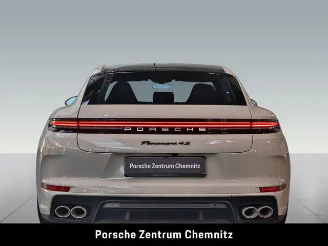 Porsche Panamera view 5