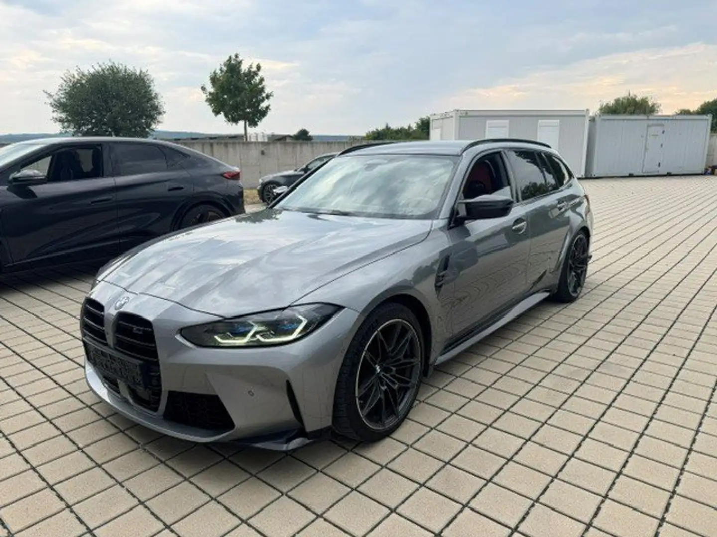 BMW M3 xDrive Competition "NE55" Grau - 1