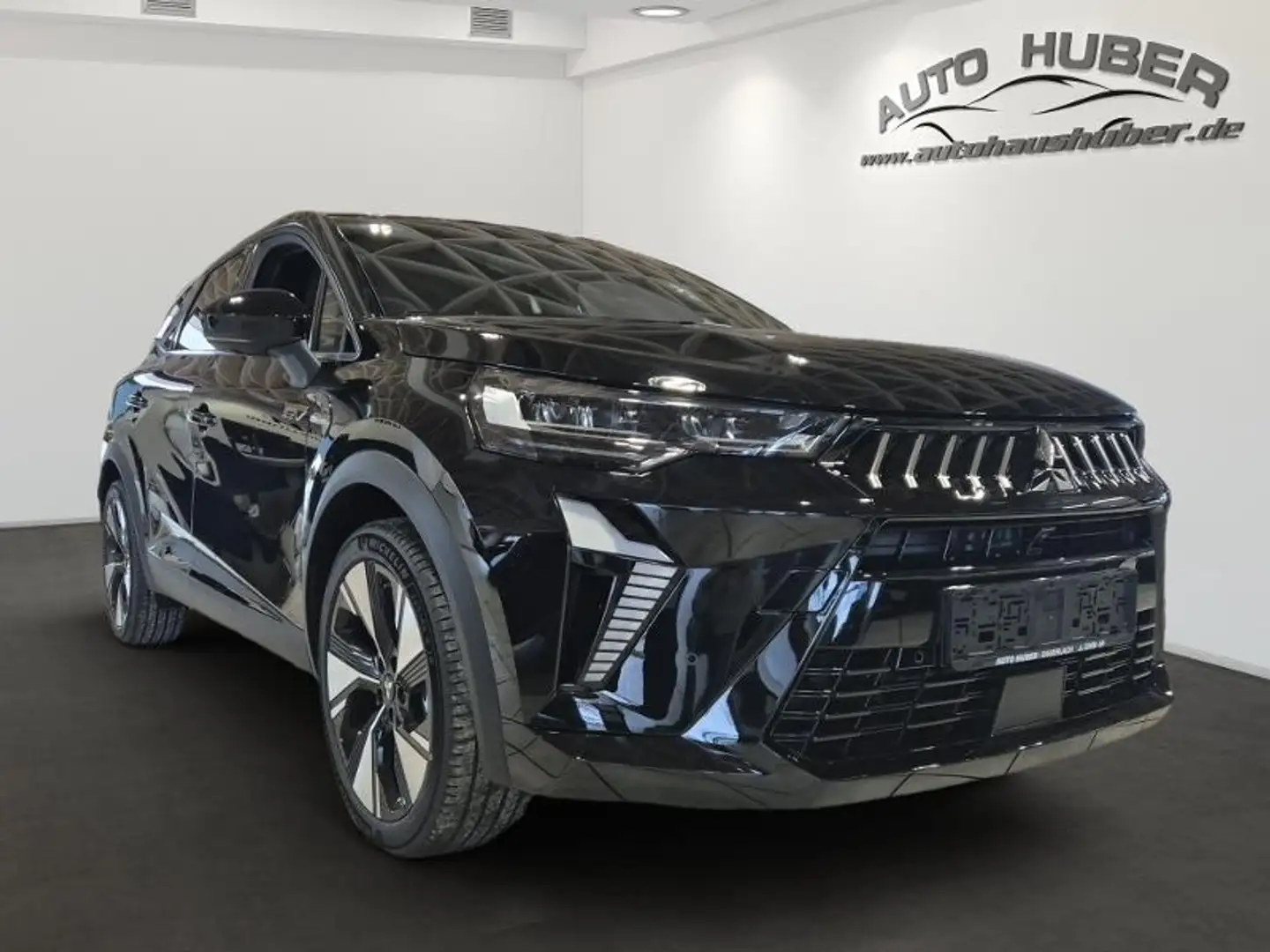 Mitsubishi Grandis Intro Ed. 1.8 Hybrid LED Navi 360° Kam. Noir - 2