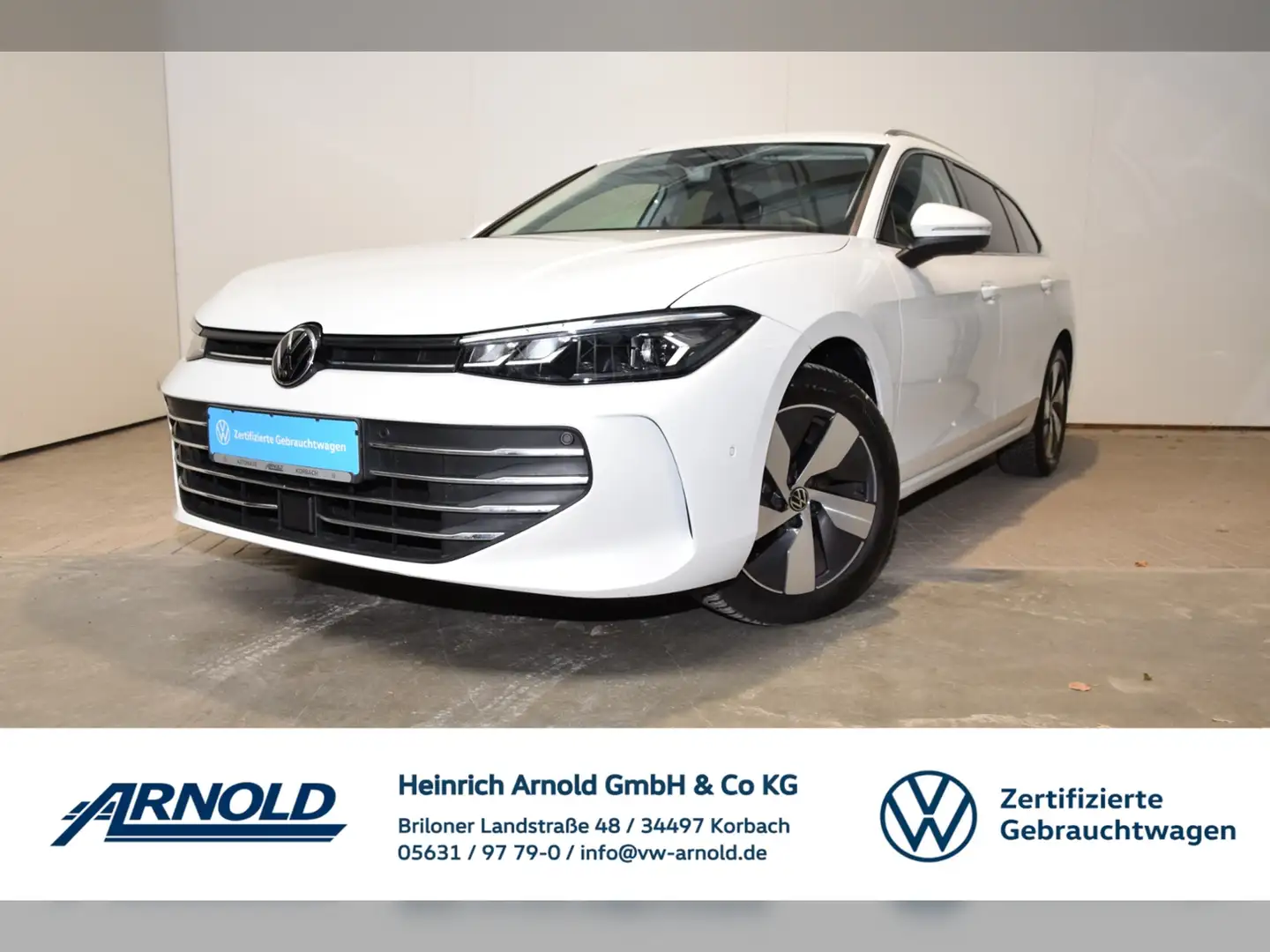 Volkswagen Passat Variant TDI Business DSG Blanc - 1