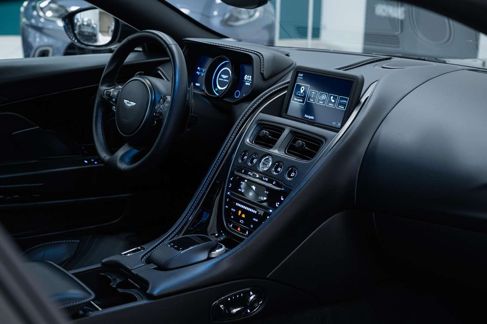 Aston Martin DB11 AMR Coupe V12 -  - Joinsteer - #4