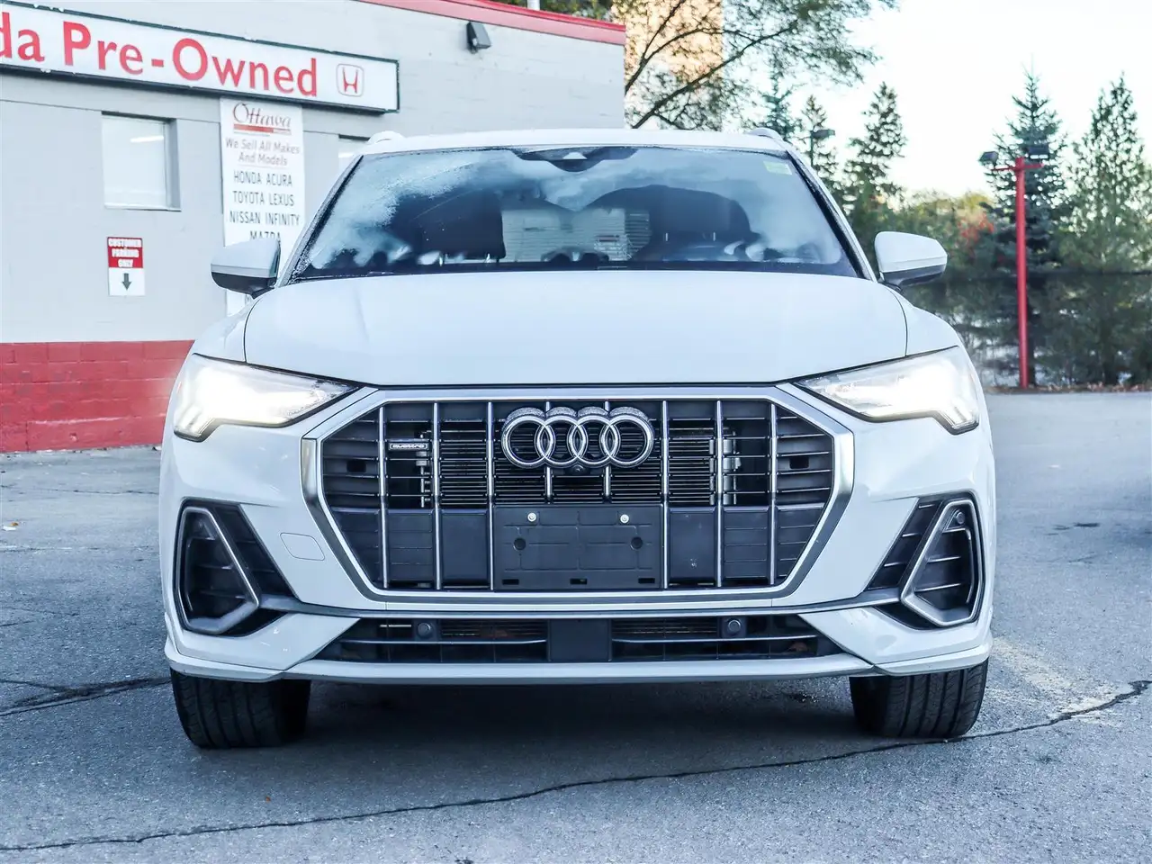 Audi Q3 снимка Audi Q3