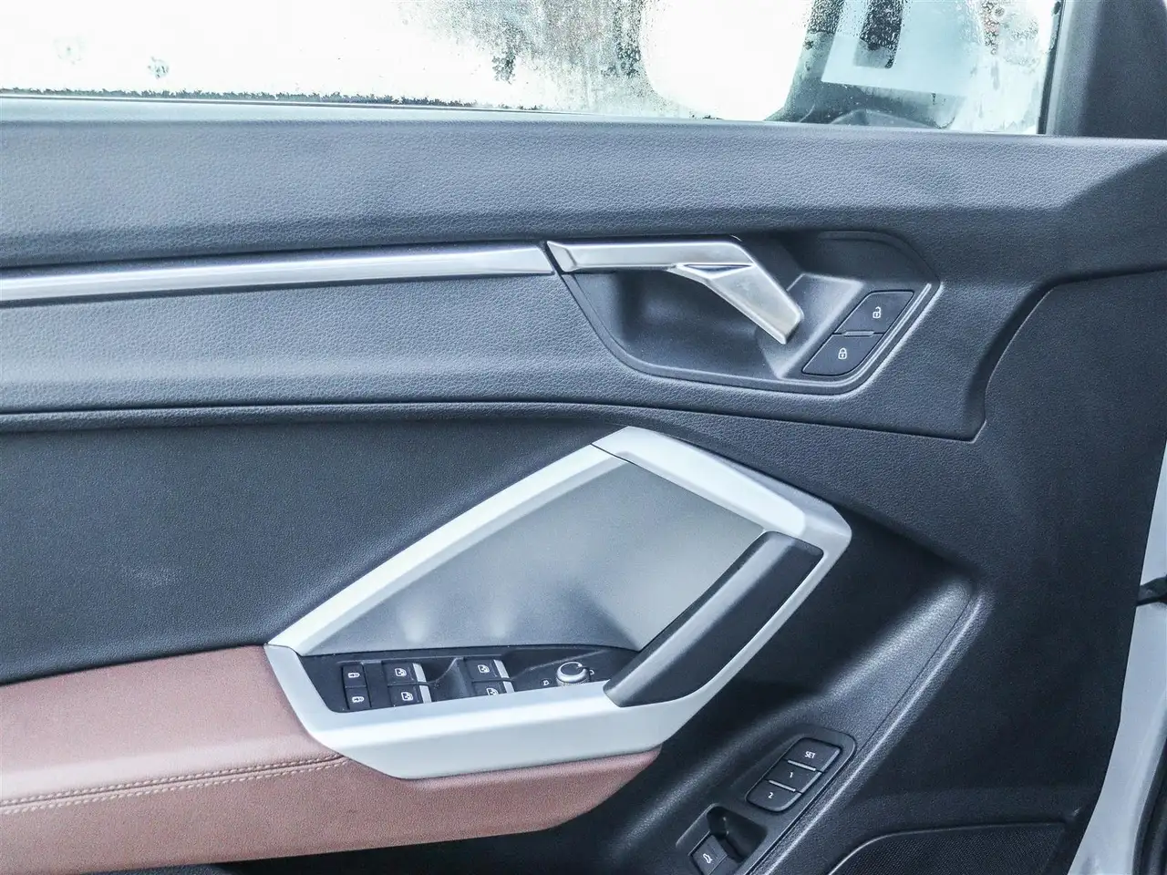 Audi Q3 снимка Audi Q3