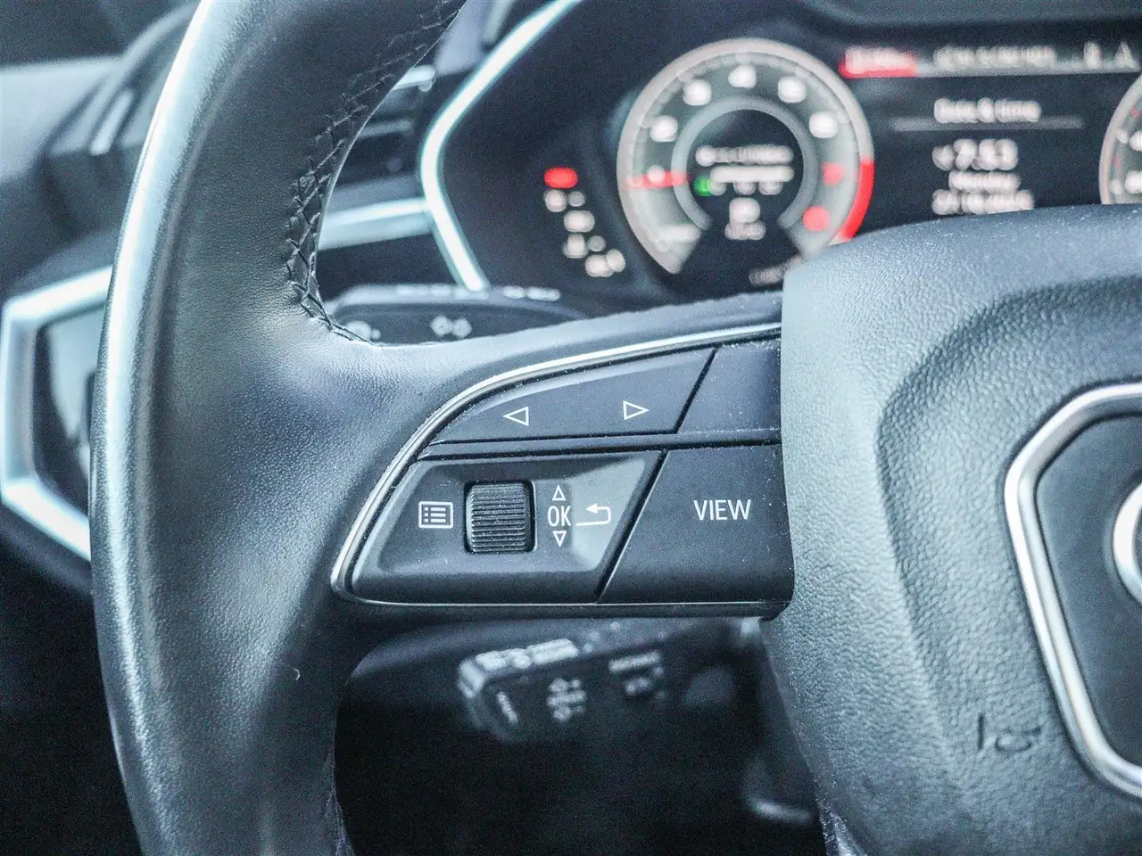 Audi Q3 снимка Audi Q3