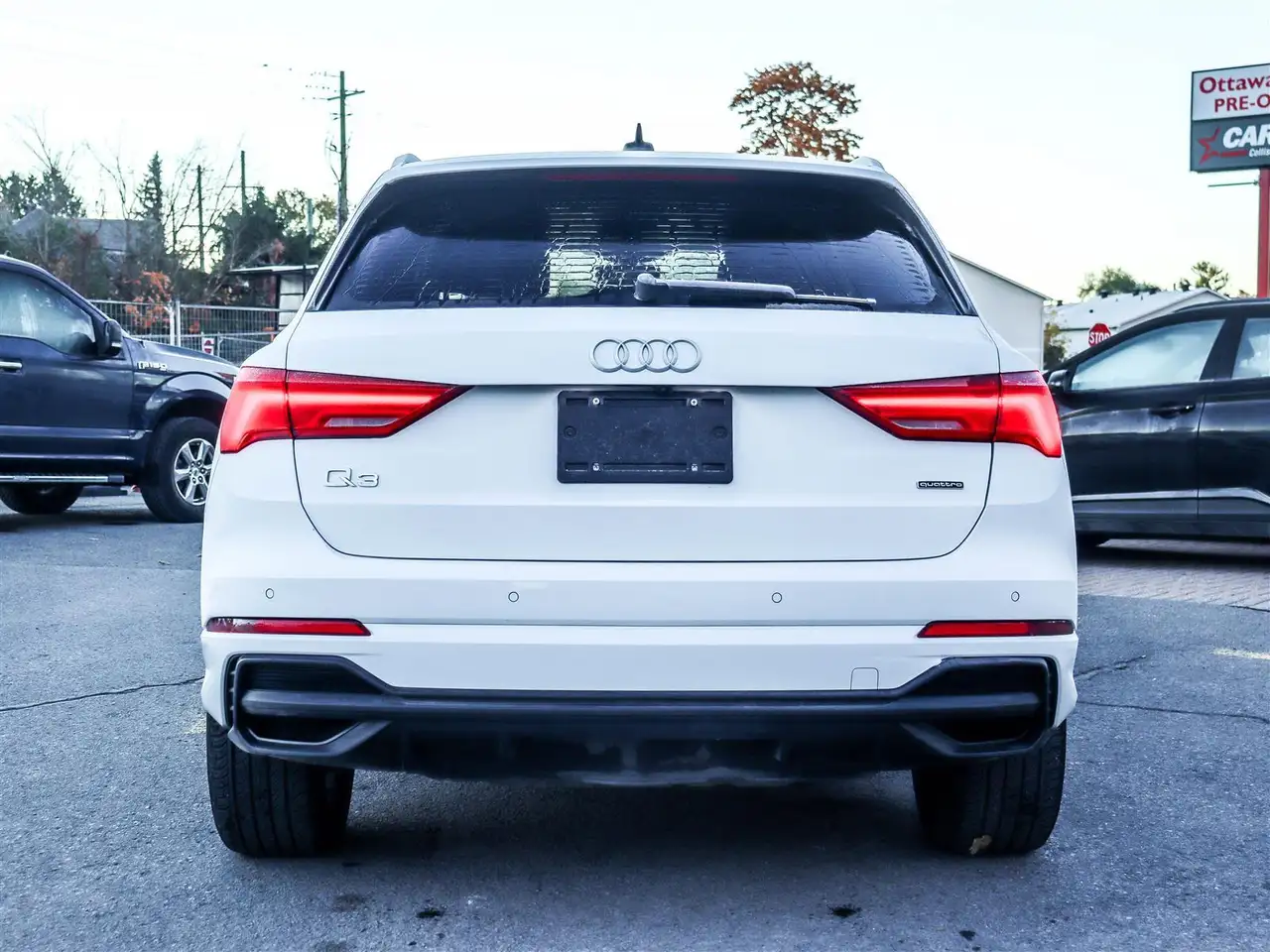 Audi Q3 снимка Audi Q3