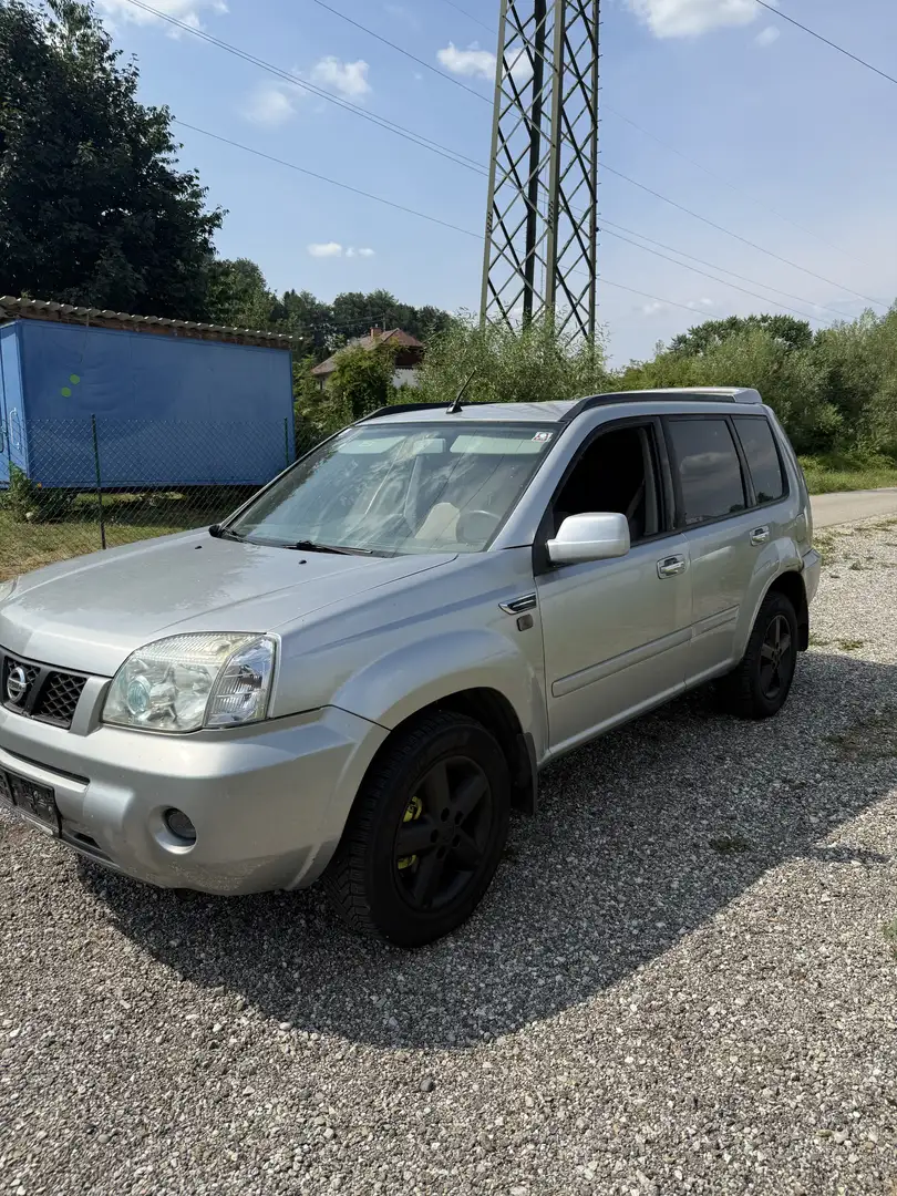 Nissan X-Trail Sportive 2,2 dCi 16V - 2