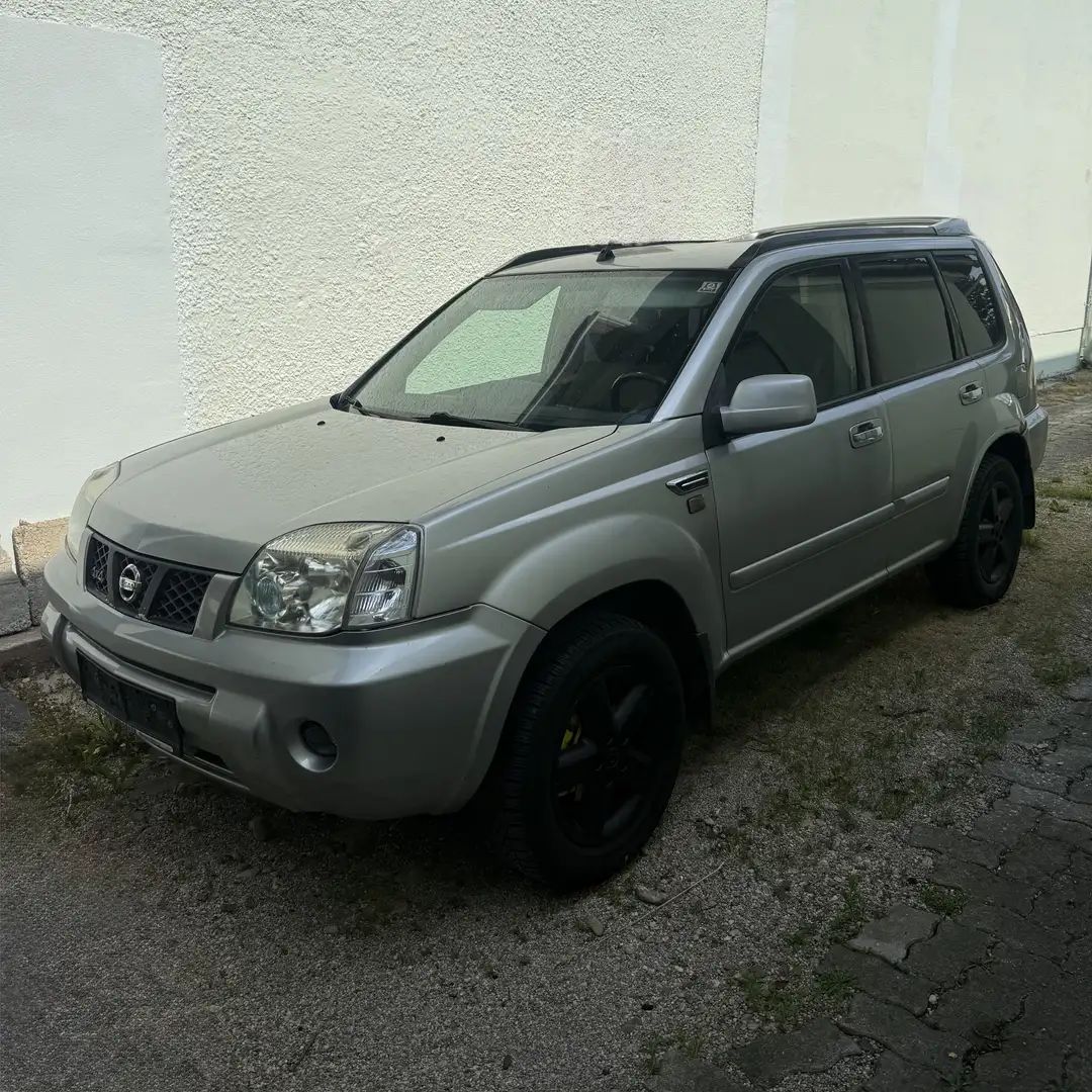 Nissan X-Trail Sportive 2,2 dCi 16V - 1