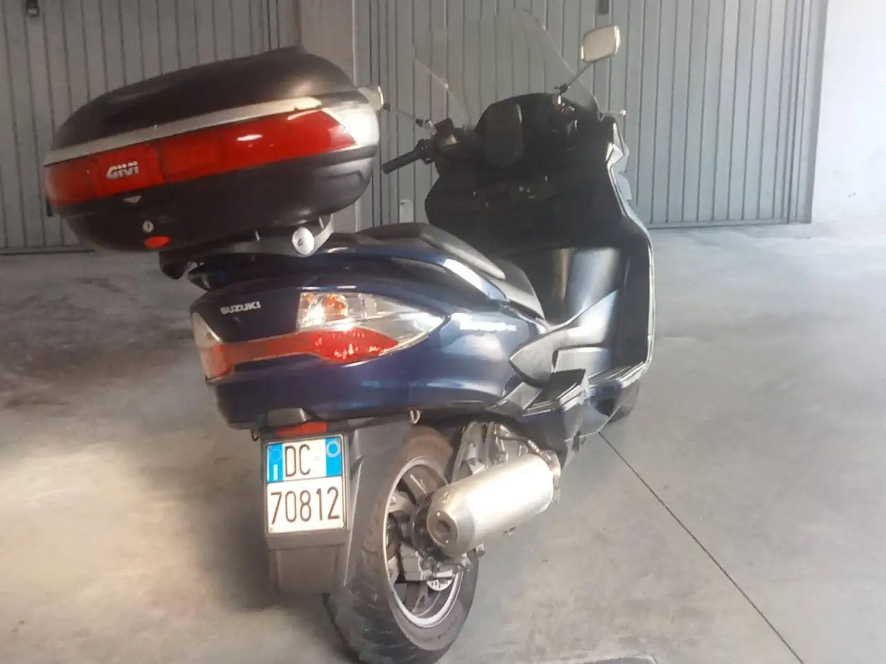 Suzuki Burgman 400