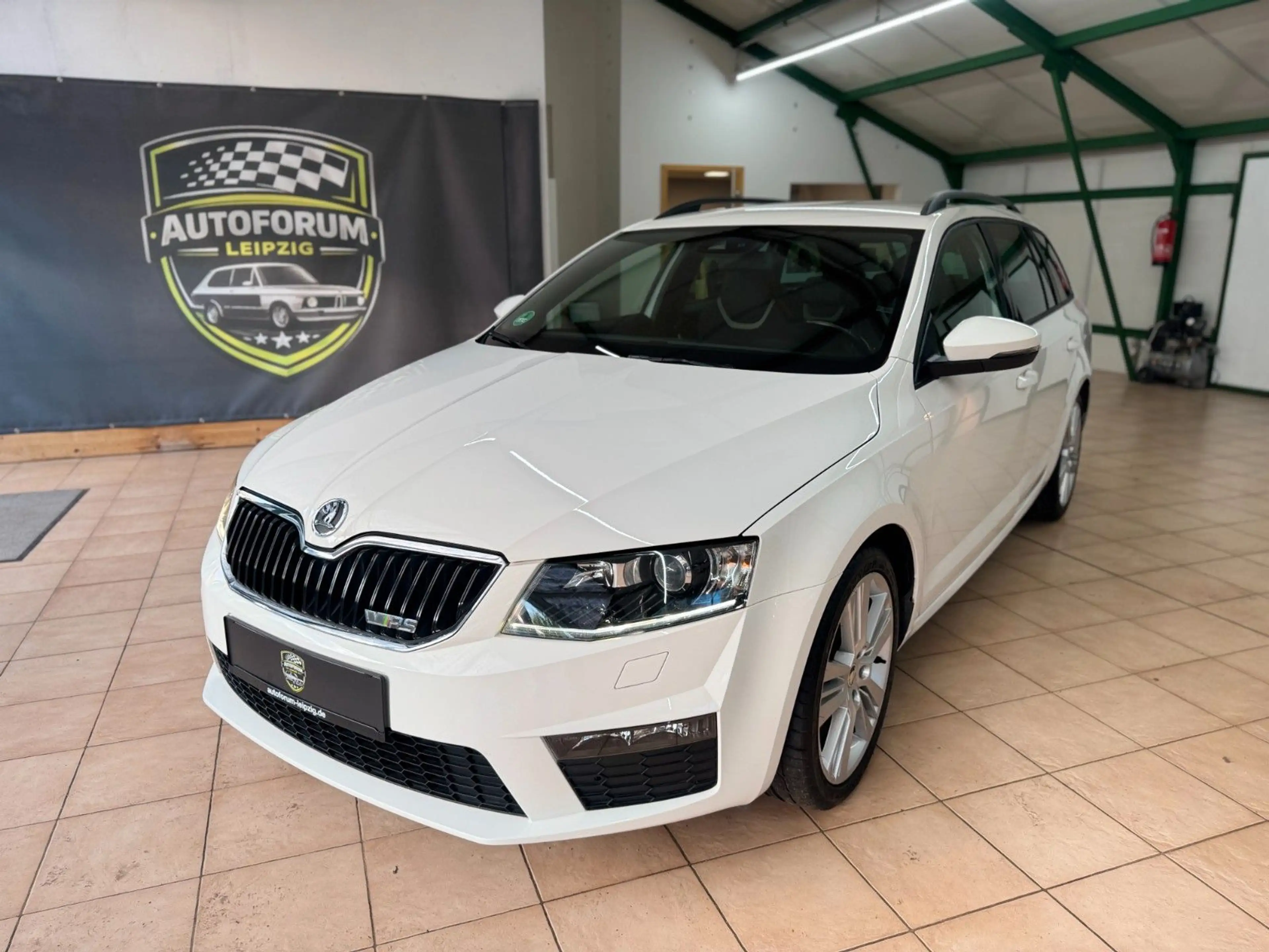 Skoda Octavia Combi RS |GARANTIE | STEUERKETTE NEU |