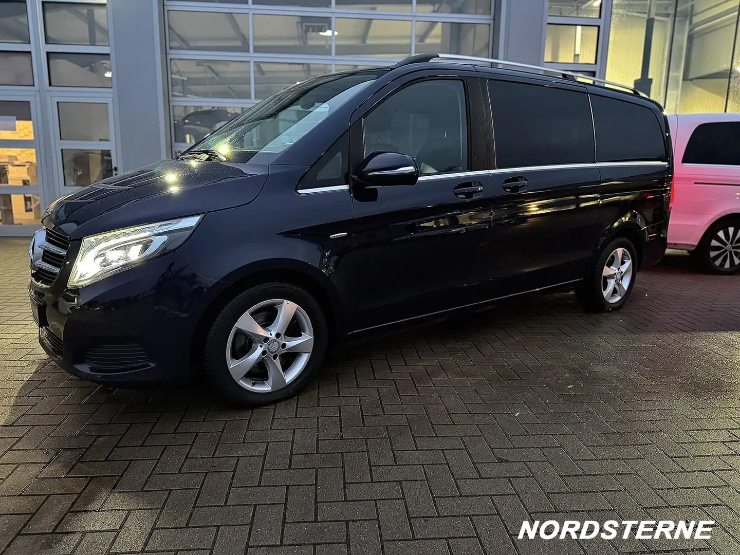 Mercedes-Benz V 250 V 250 d Avantgarde 4MATIC KLIMA+360°+BURMESTER Azul - 2