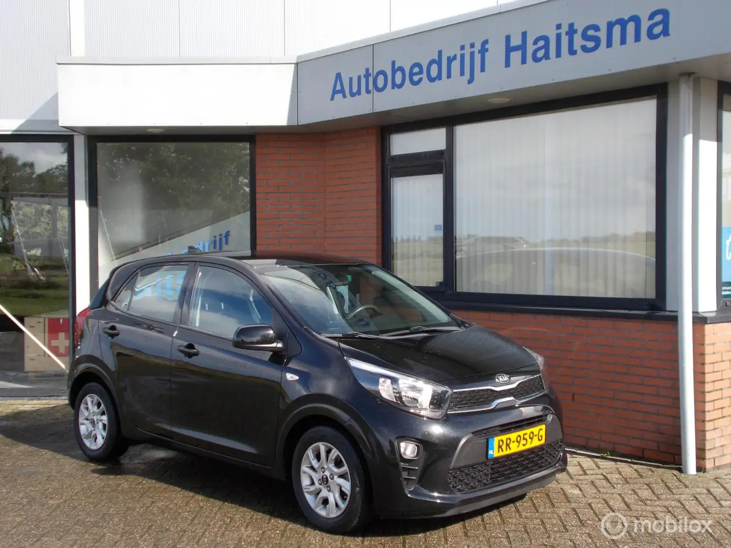 Kia Picanto 1.0 CVVT ComfortPlusLine Navigator Zwart - 1
