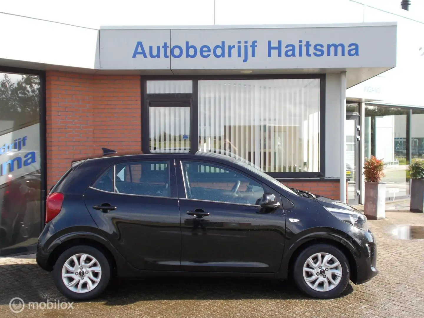 Kia Picanto 1.0 CVVT ComfortPlusLine Navigator Schwarz - 2
