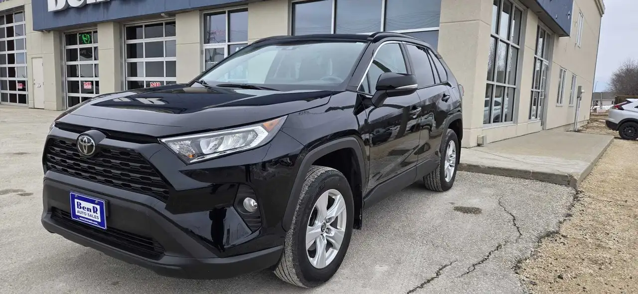 Toyota RAV 4 снимка Toyota RAV 4
