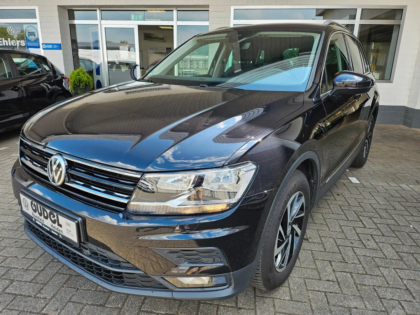 Volkswagen Tiguan 1.5 TSI"Join"NAV ACC Front ASS AHK Noir - 1